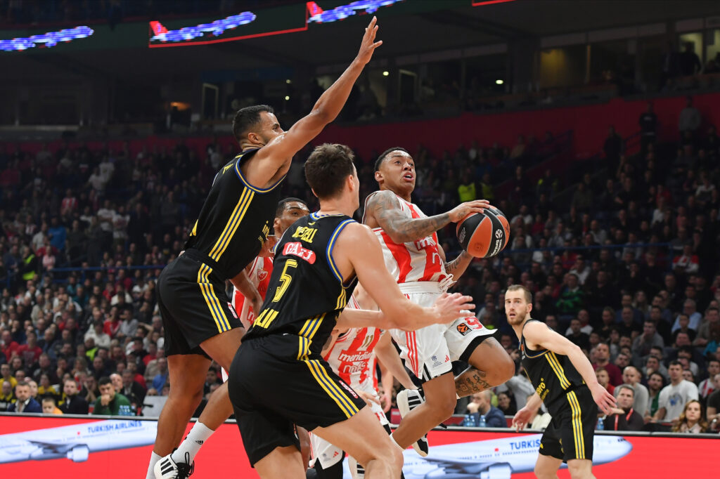 during the 2023/2024 Turkish Airlines EuroLeague match between Crvena Zvezda and Alba Berlin at Stark Arena on December 14, 2023 in Belgrade, Serbia. (Photo by David Damnjanovic/Starsport.rs ©)