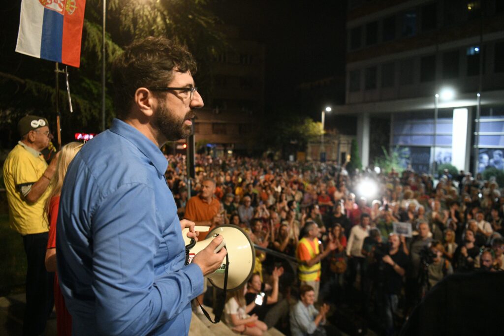 Beograd 30.09.2023. Dvadeset drugi protest, 22. protest Srbija protiv nasilja,  ispred RTS a, Foto: Filip Krainčanić/Nova.rs