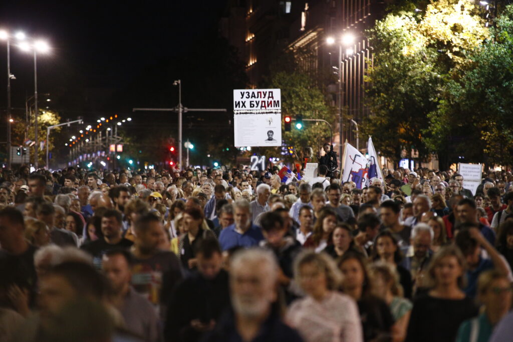 Beograd 23.09.2023. Dvadeset prvi protest, 21. protest Srbija protiv nasilja,  ispred Narodne skupštine, Skupština Srbije Foto: Amir Hamzagić/Nova.rs