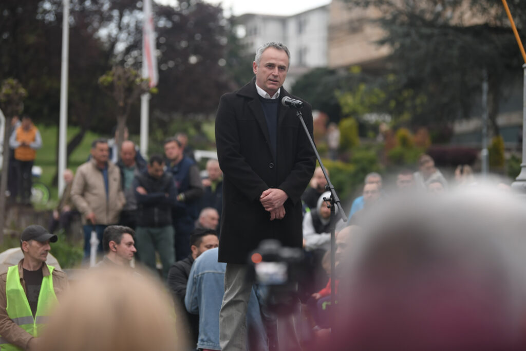 Lazarevac 18.04.2023. Protest radnika elektrodistribucije, eps
