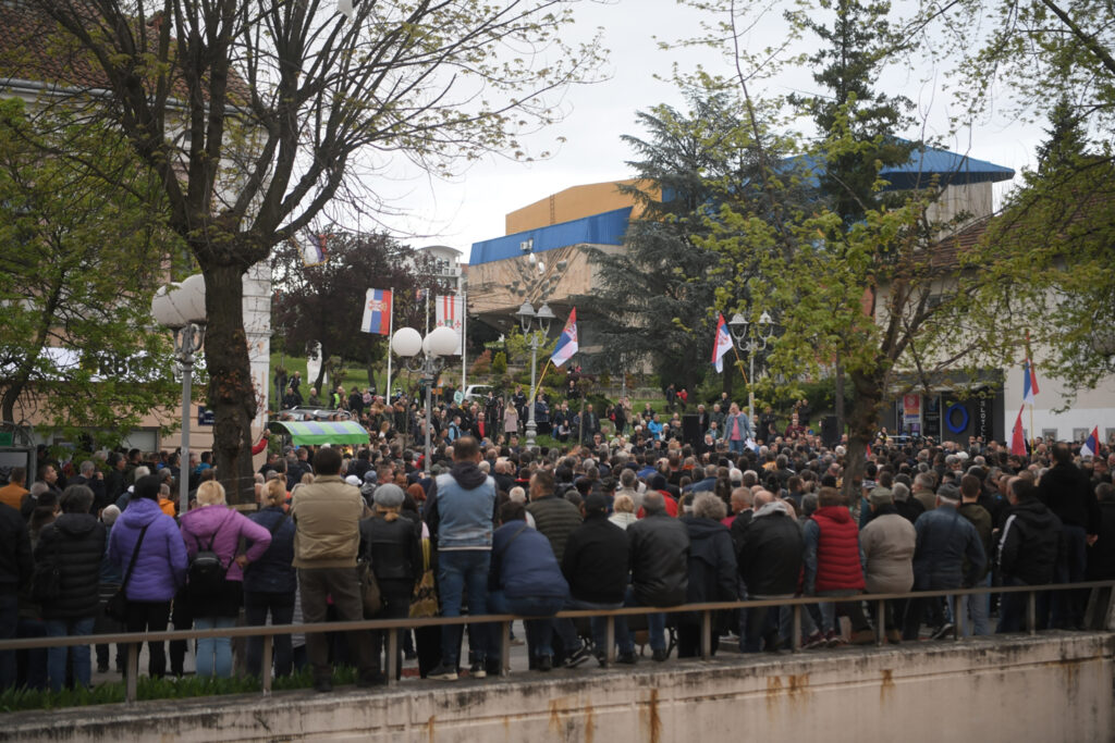Lazarevac 18.04.2023. Protest radnika elektrodistribucije, eps