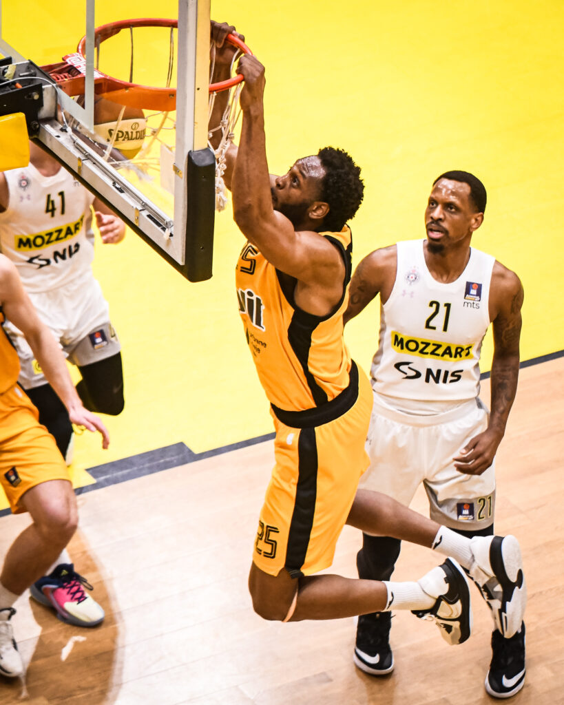 Split - Partizan lajv