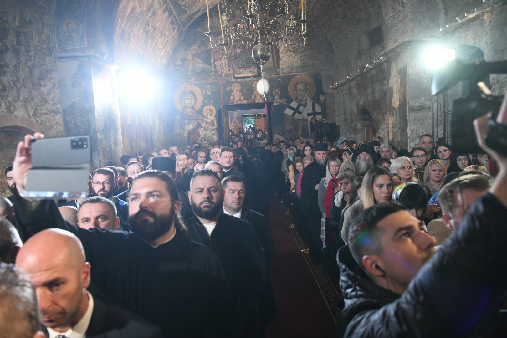 Peć 14.10.2022. Ustoličenje patrijarha Porfirija, Pećka patrijaršija Foto: Vesna Lalić/Nova.rs
