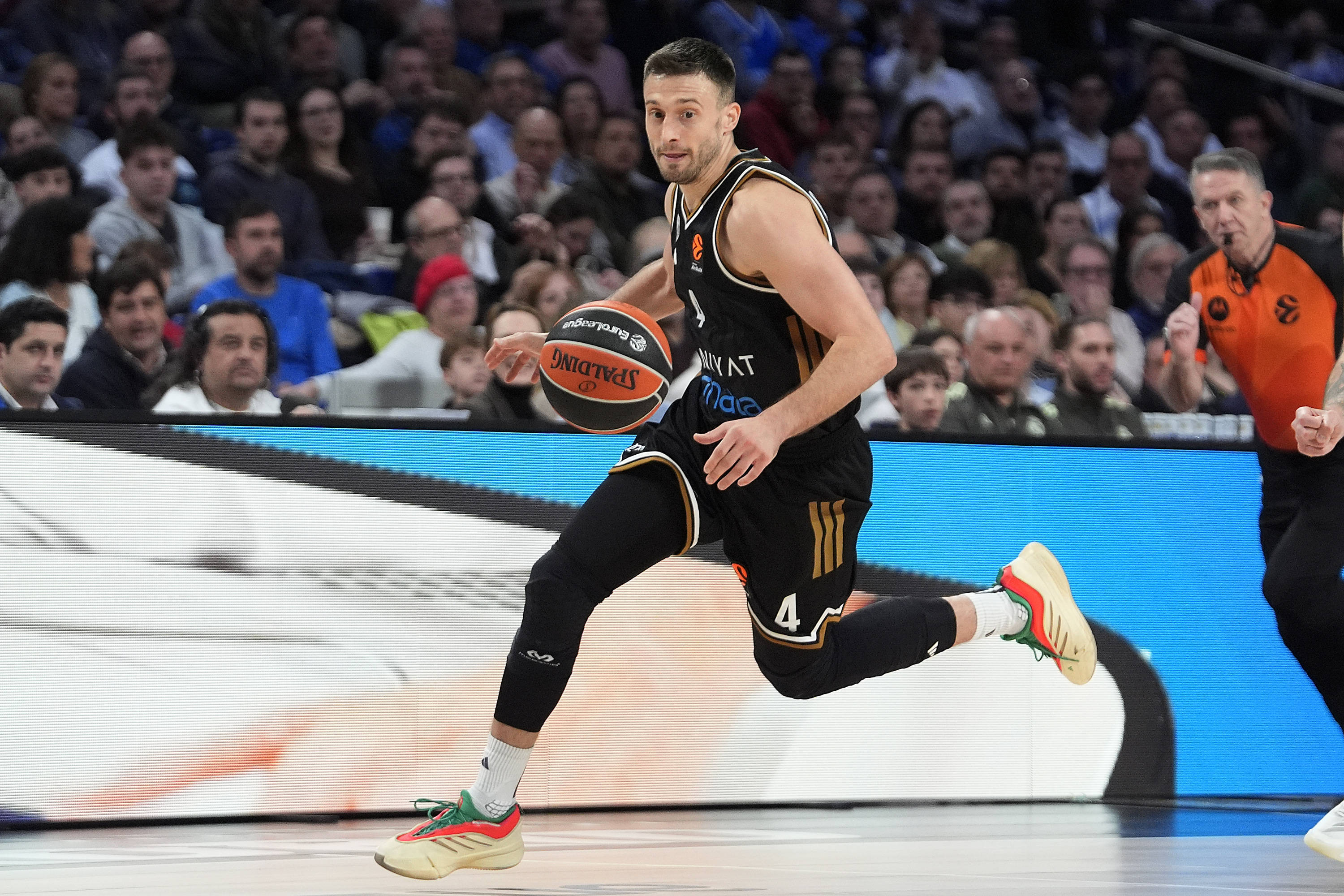 REAL MADRID v DUBAI BASKETBALL. EUROLEAGUE 2025/2026. REGULAR SEASON. ROUND 19.