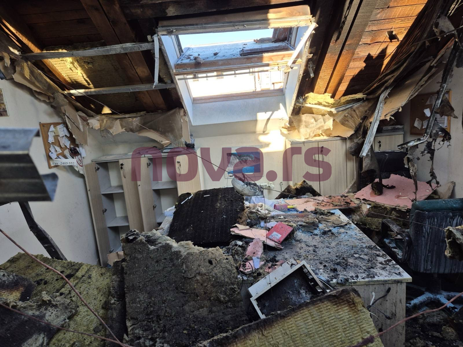 Tuzilacki kabinet u zgradi Specijalnog suda posle pozara, tag: pozar,JTOK, Specijalni suda,