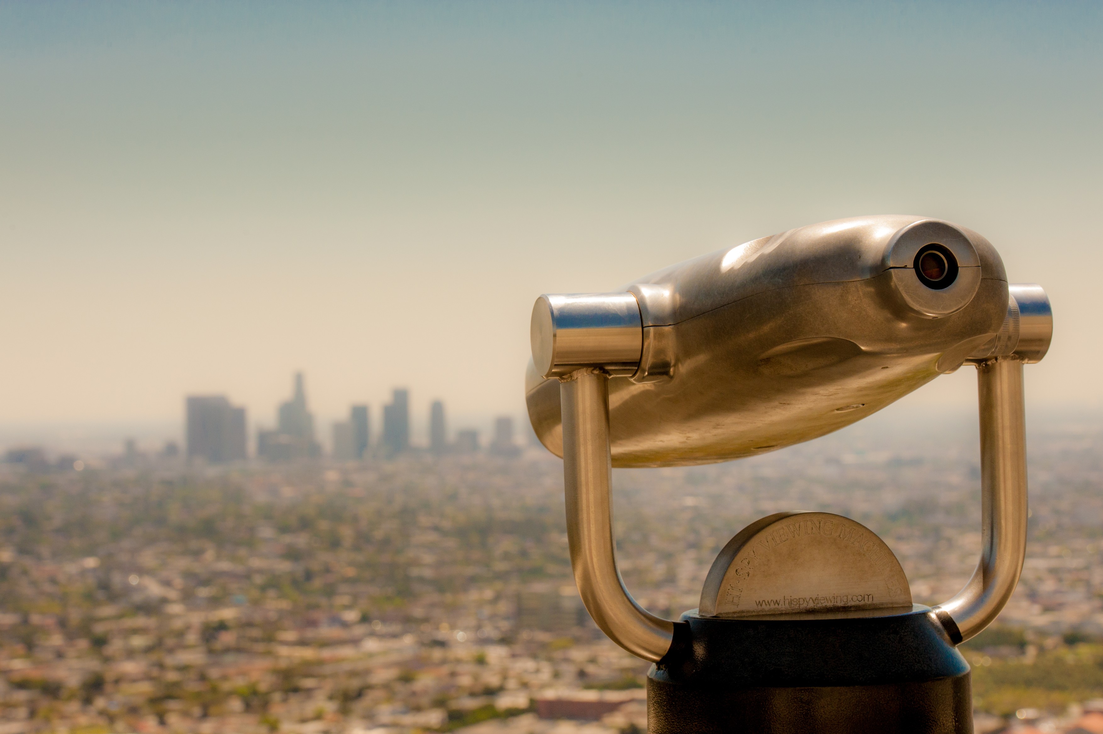 View scope and skyline in Los Angeles, California,Image: 955089051, License: Rights-managed, Restrictions: , Model Release: no, Credit line: Edwin Remsberg / VWPics / Profimedia