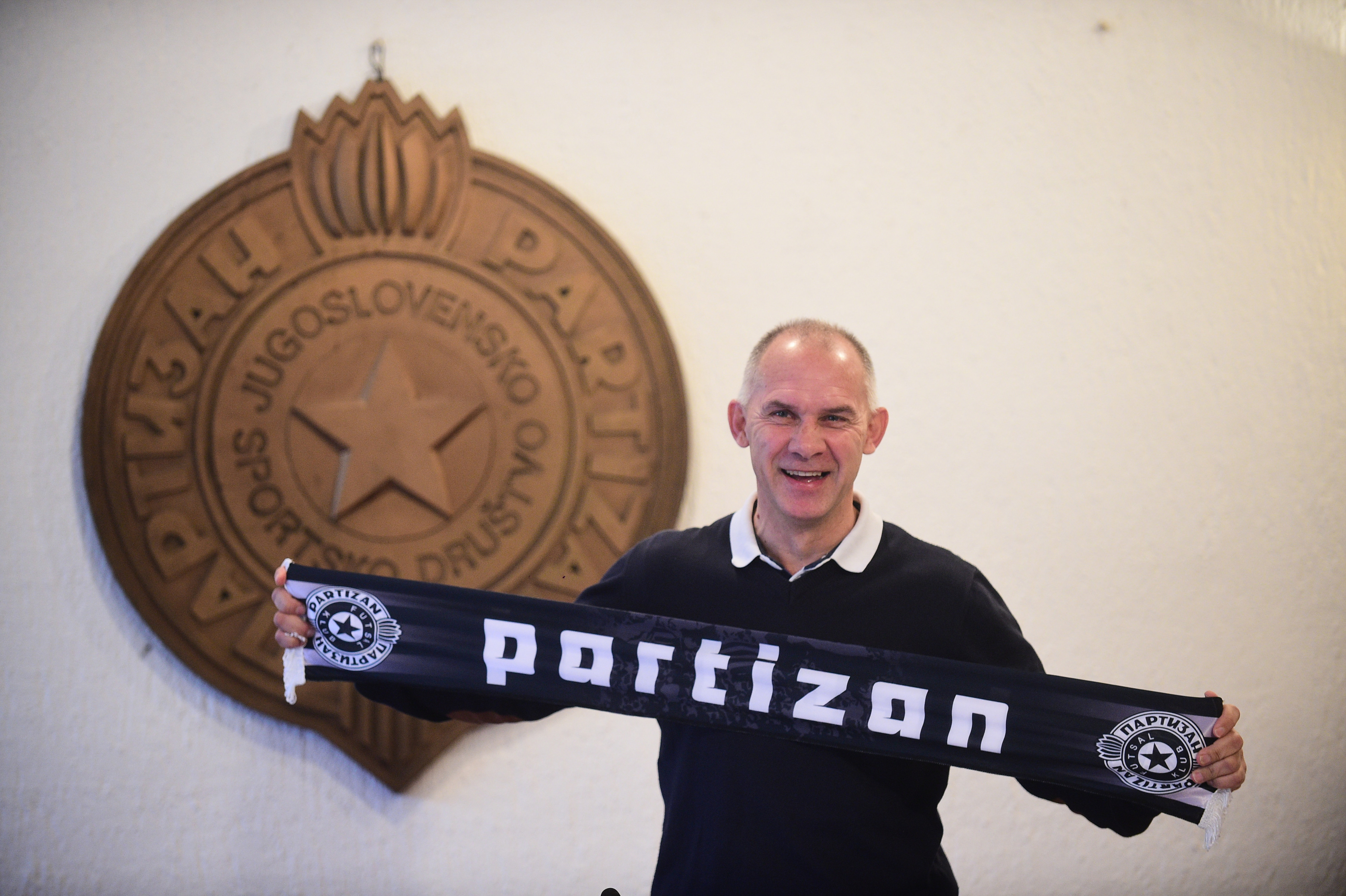 The promotion of the new sports director of the Partizan Futsal Club, Albert Nadja, was held in the press room of the Sports Club, at the Partizan Stadium.