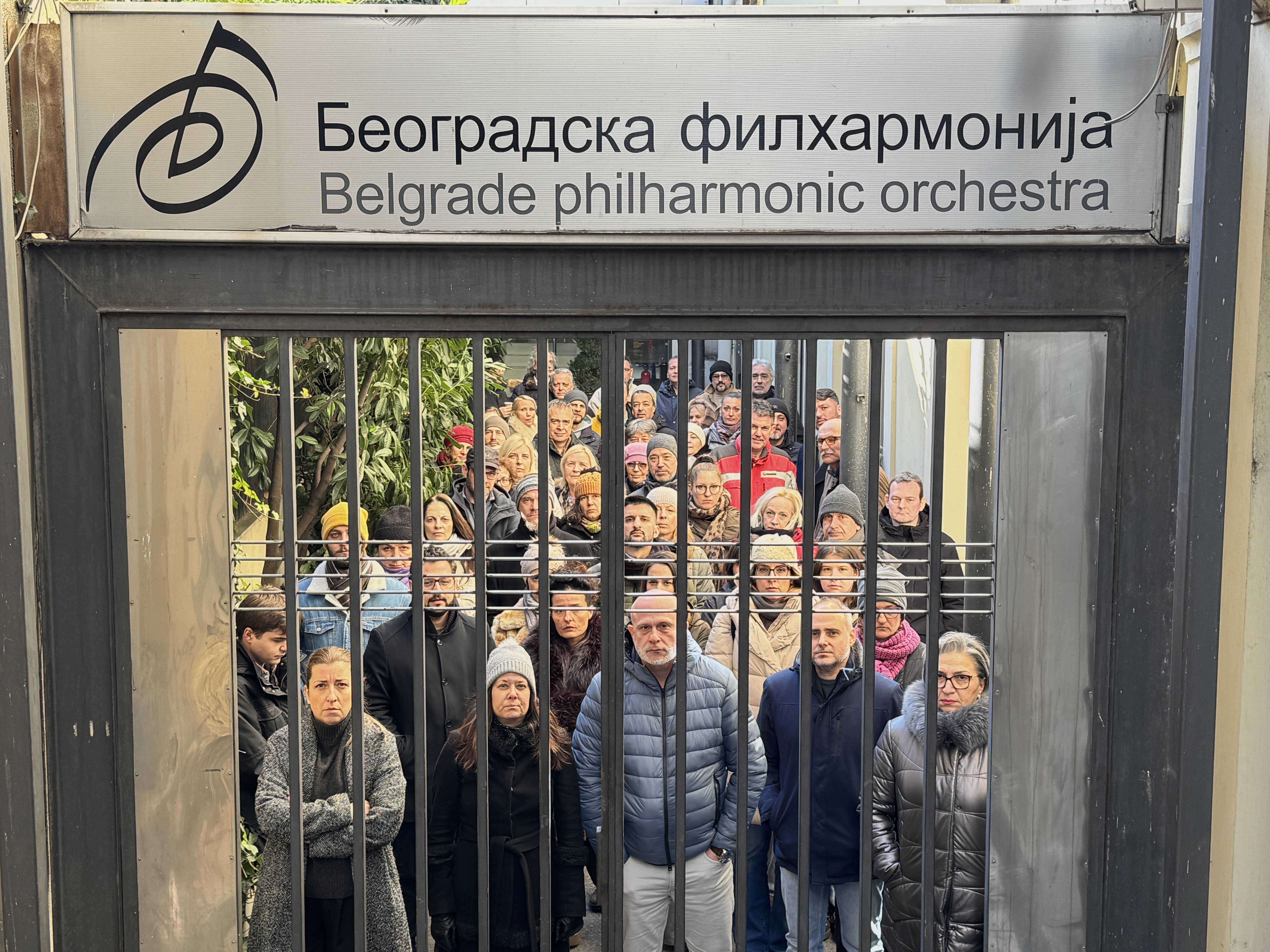 BEOGRADSKA FILHARMONIJA PROTIV ODLUKE DA SUDJIC BUDE V.D. DIREKT