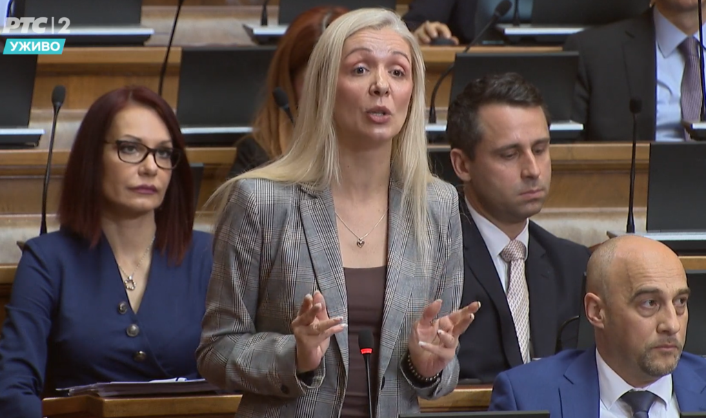 1768476166-Jelena-Milosevic-Skupstina-1024x607.png