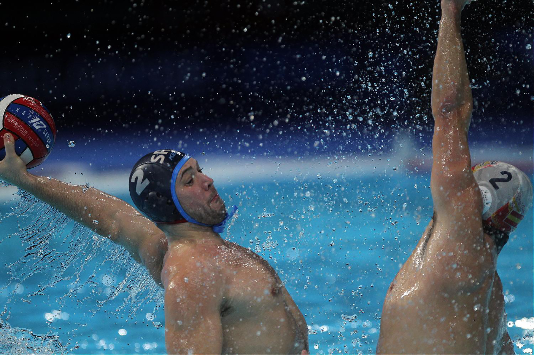 Mesto: Beograd
Datum: Mon Jan 12 22:10:55 CET 2026
Dogadjaj: SPORT/VATERPOLO - utakmica Srbija - Španija u drugom kolu grupe C Evropskog prvenstva u Beogradu, 12:11 (3:3, 2:3, 2:3, 4:3)
Fotoreporter: Aleksandar Barda
Izvor: FoNet