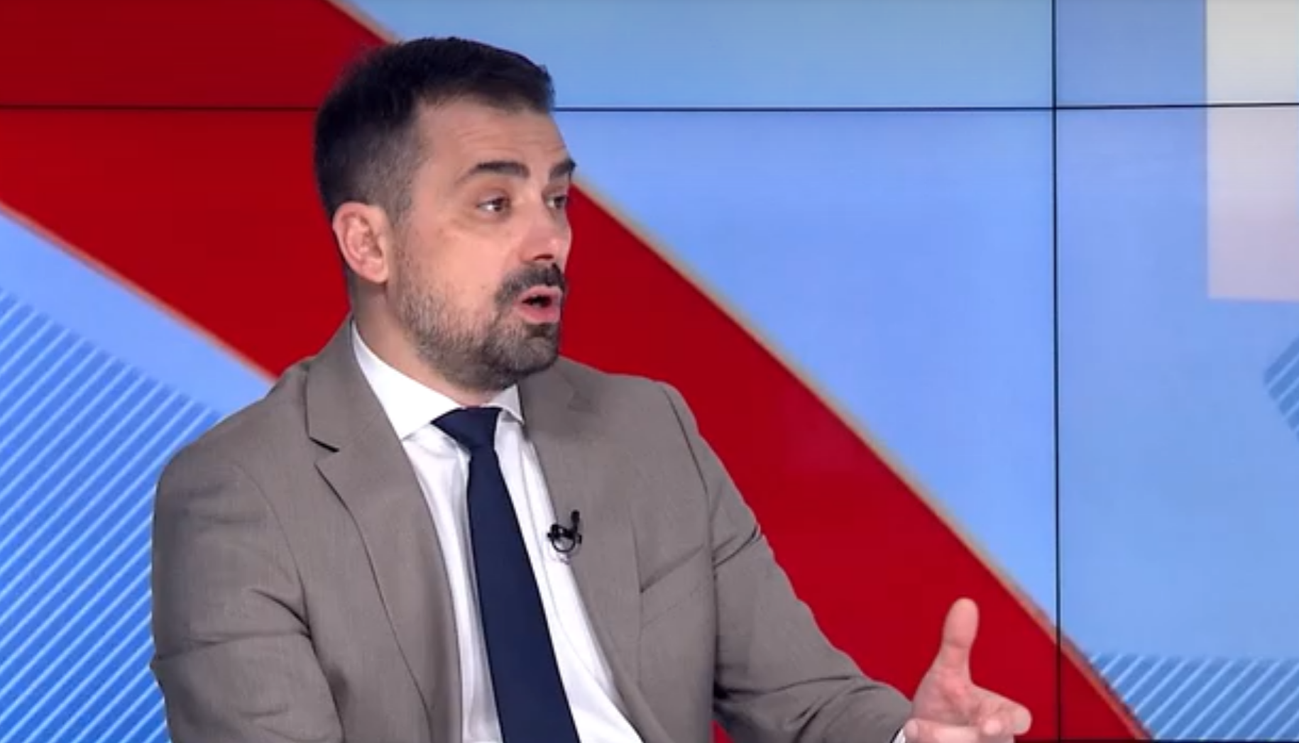 Uroš Đokić poslanik Narodnog pokreta Srbije u Skupštini