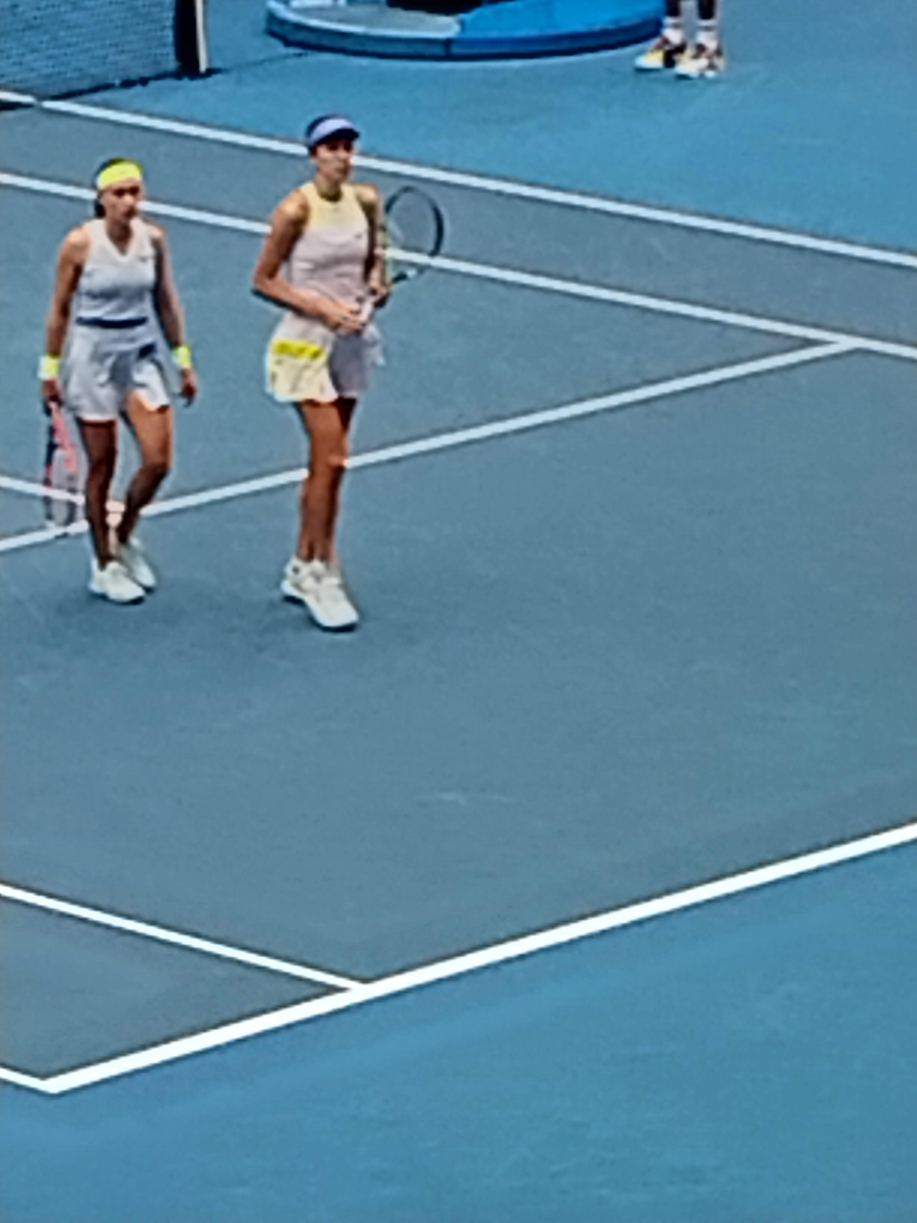 Ana Danilina i Aleksandra Krunić, u četvrtak u Melburnu (Foto Ivan Mrđen)