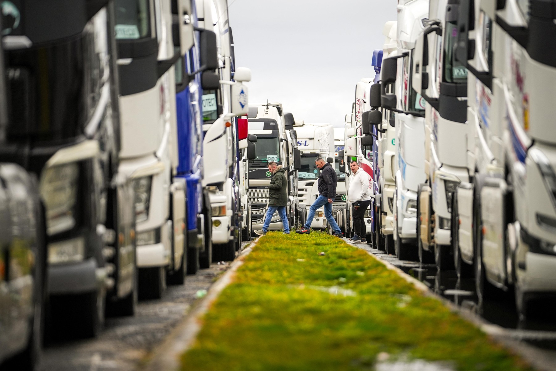 kamioni kamiondzije protest granica granicni prelaz