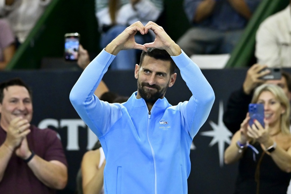epa11752715 Novak Djokovic of Serbia reacts