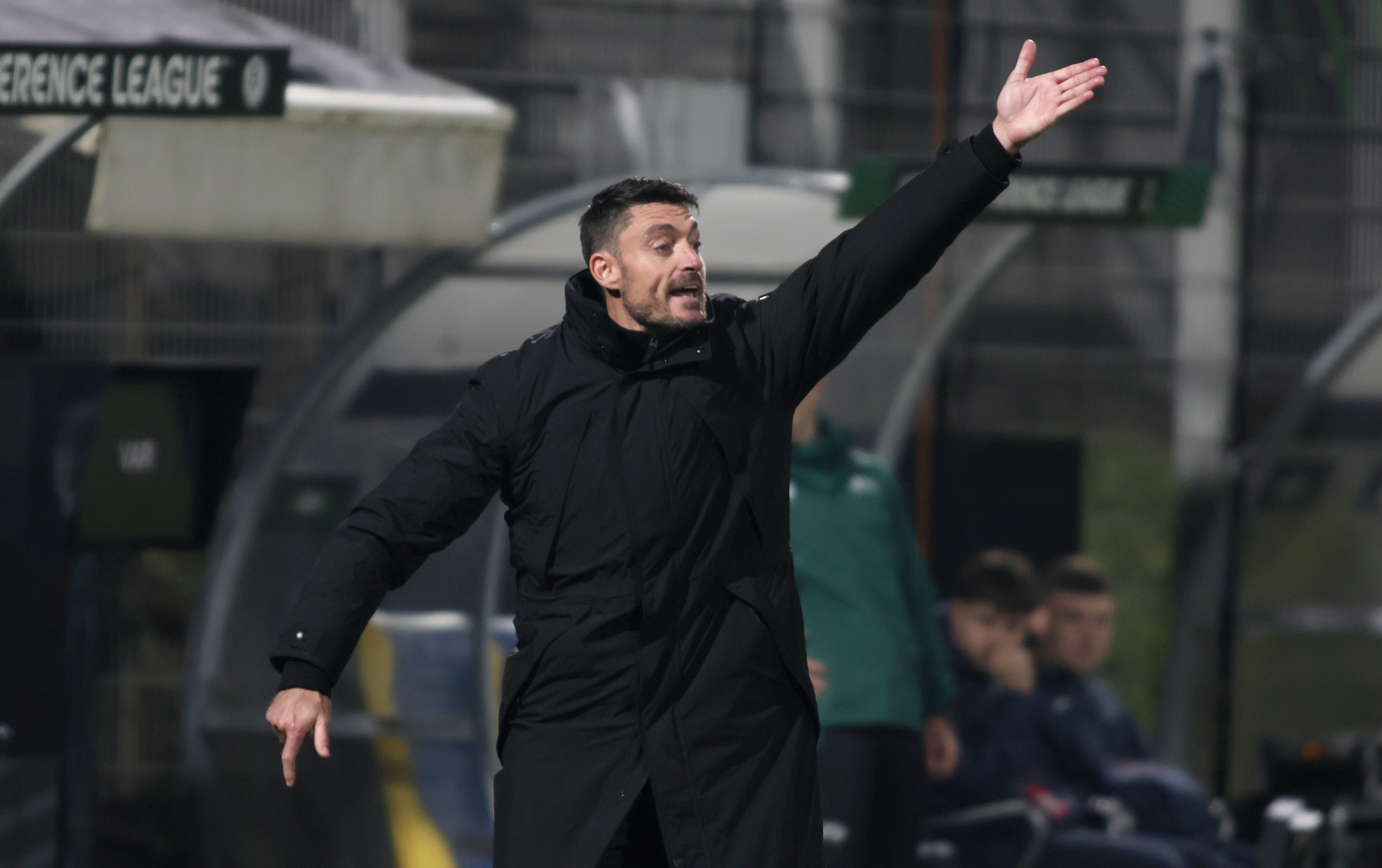 Head coach Albert Riera