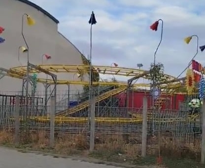 Luna park pored Sirmiuma (1).jpg