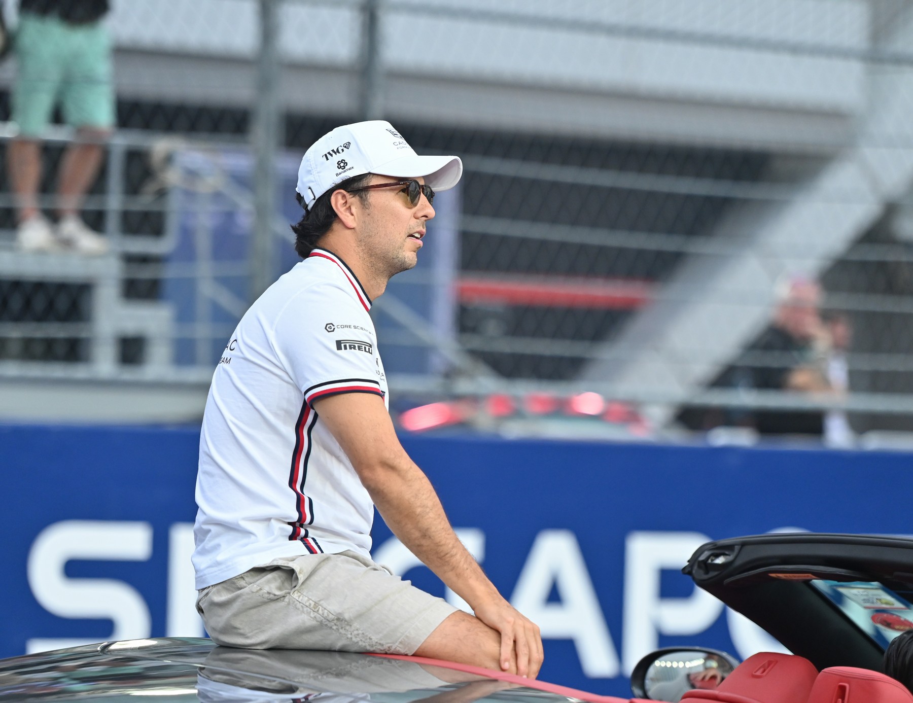 IPA89919239 - Sergio Perez (Cadillac Formula 1 Team) waves to fans durin