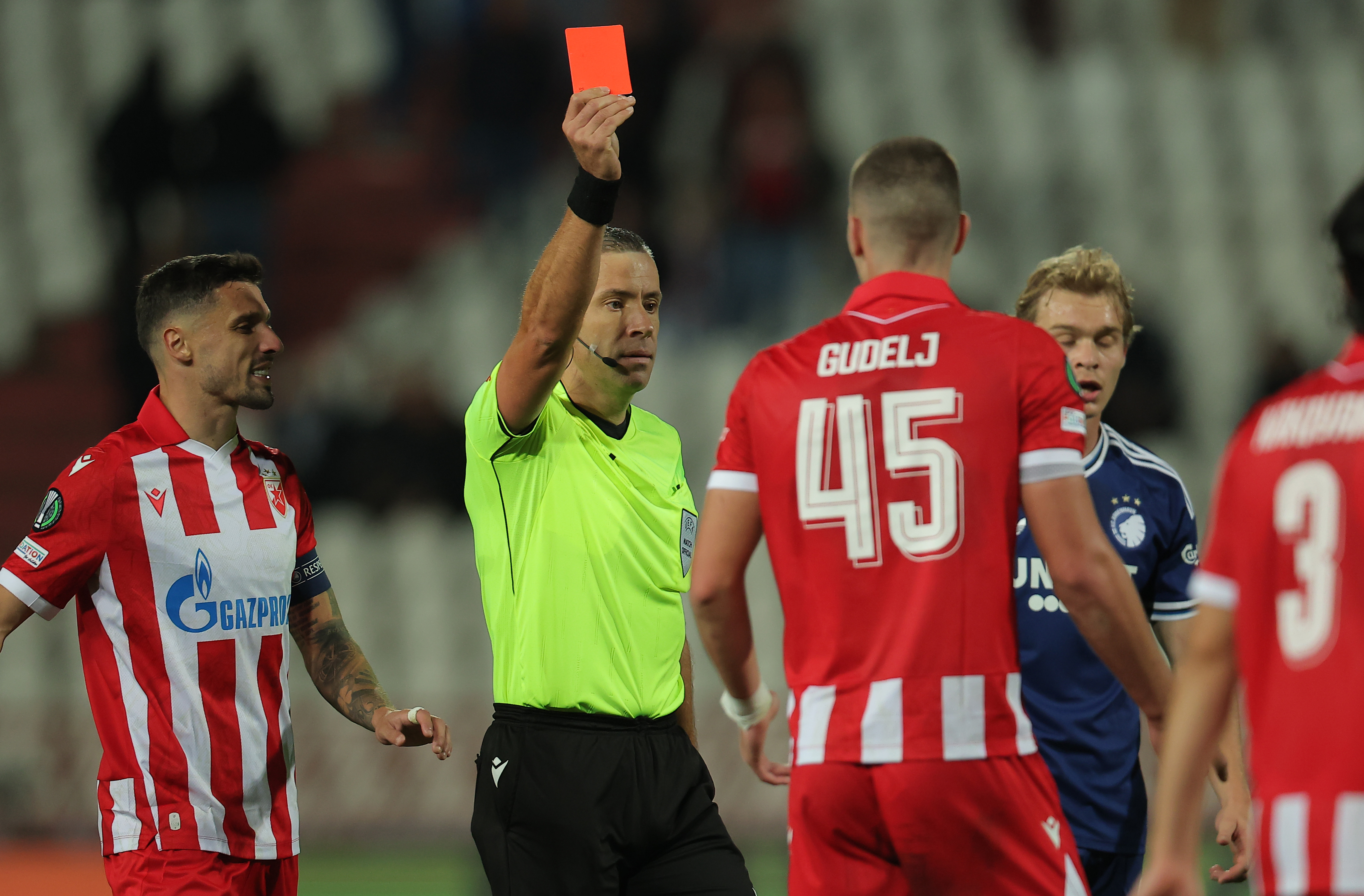 Crvena zvezda crveni karton Stefan Gudelj