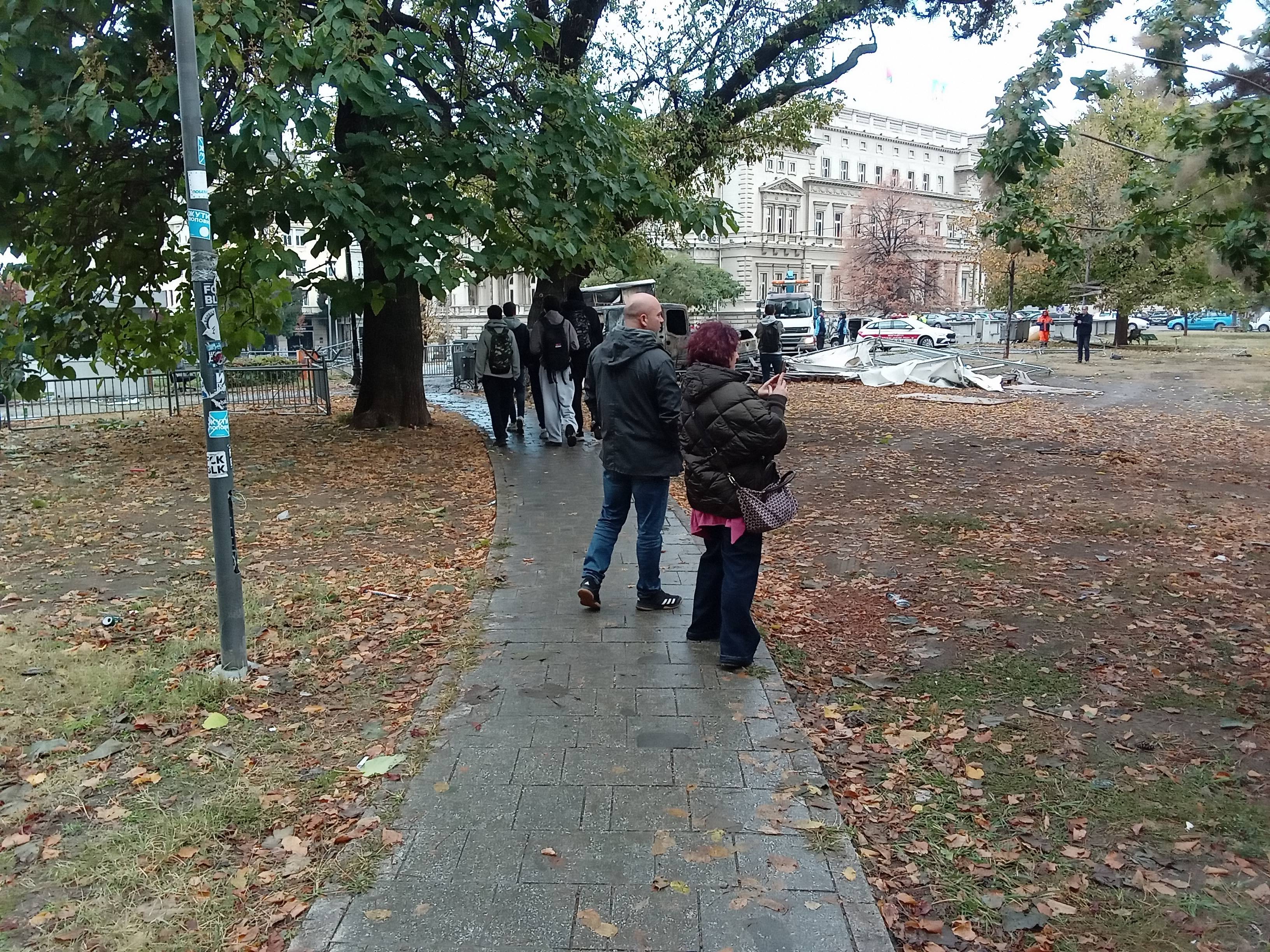 Ćacilend (3).jpg