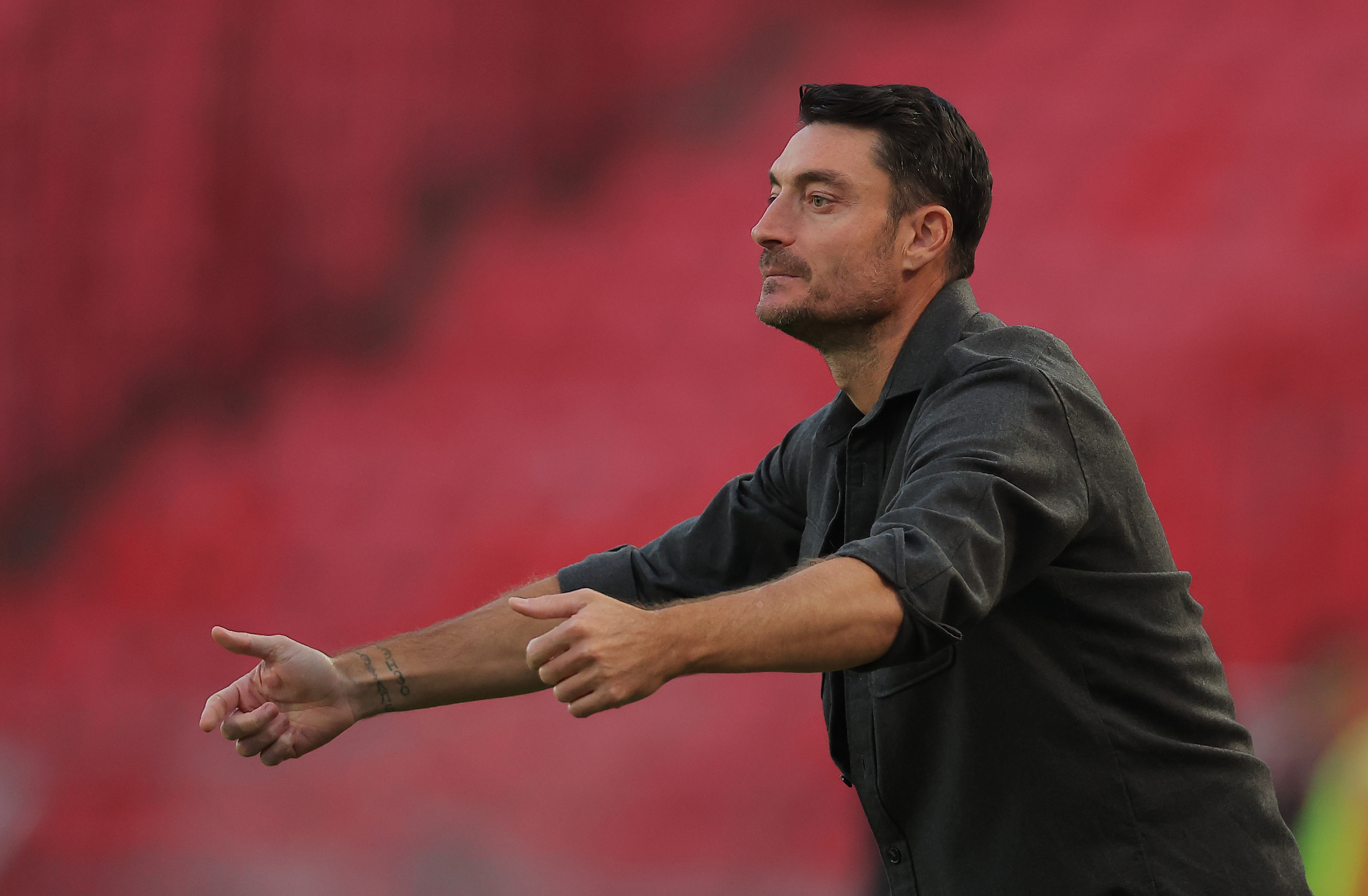Crvena Zvezda's head coach Alberto Riera