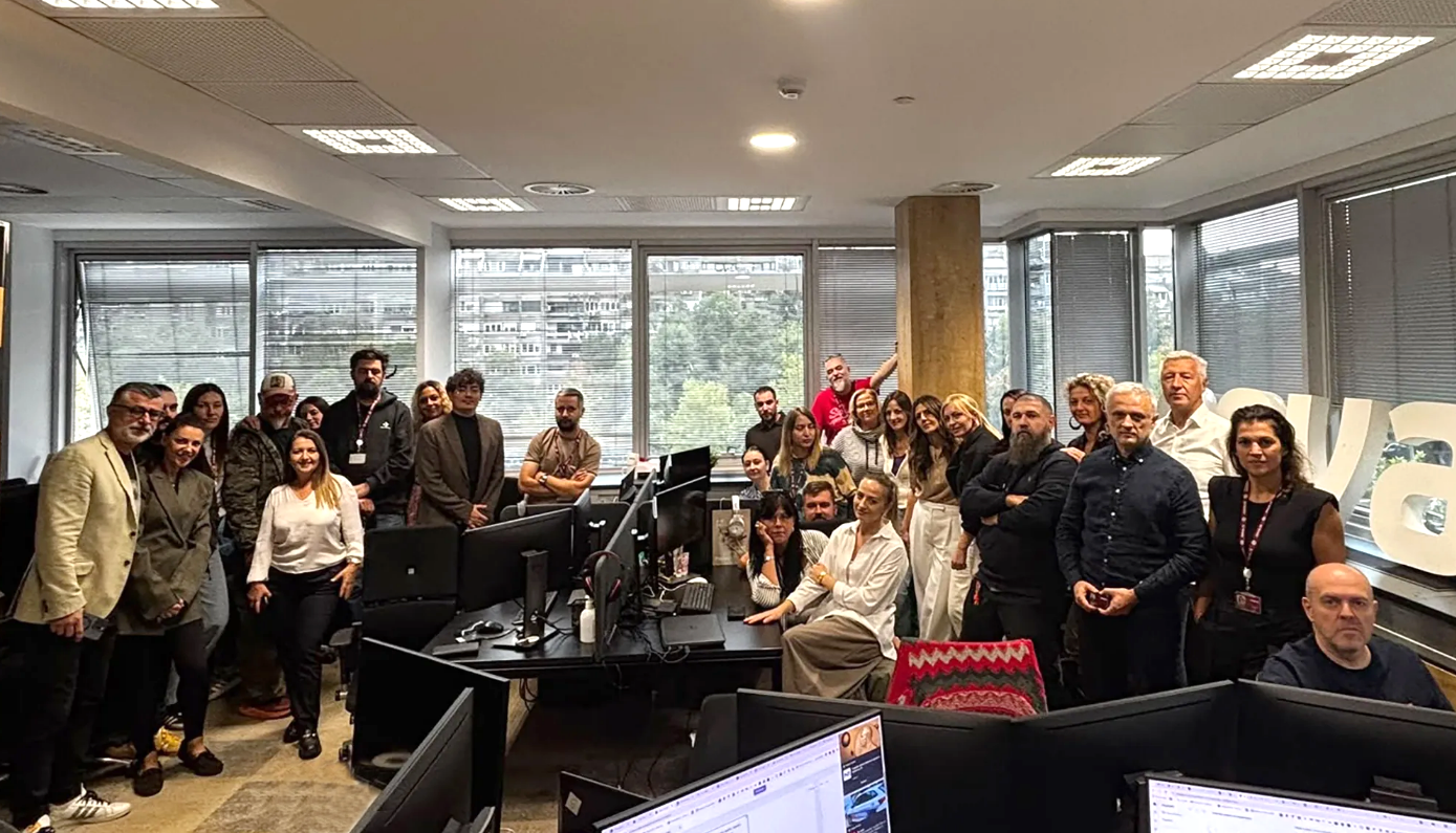 Redakcija Nova.rs, zajedno, Predstavljanje novog glavnog i odgovornog urednika i zamenice nova.rs, marko stjepanović i ivana jasnić mastilović