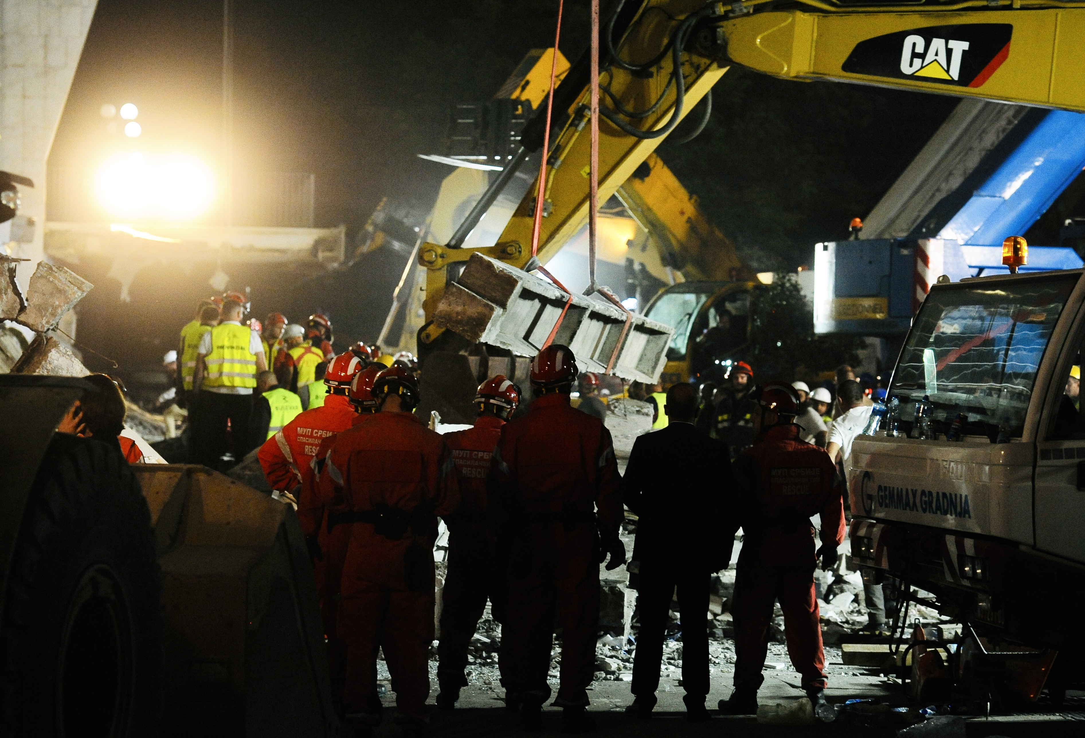 Nadstrešnica, Železnička stanica Novi Sad, nesreća 12602023.jpg