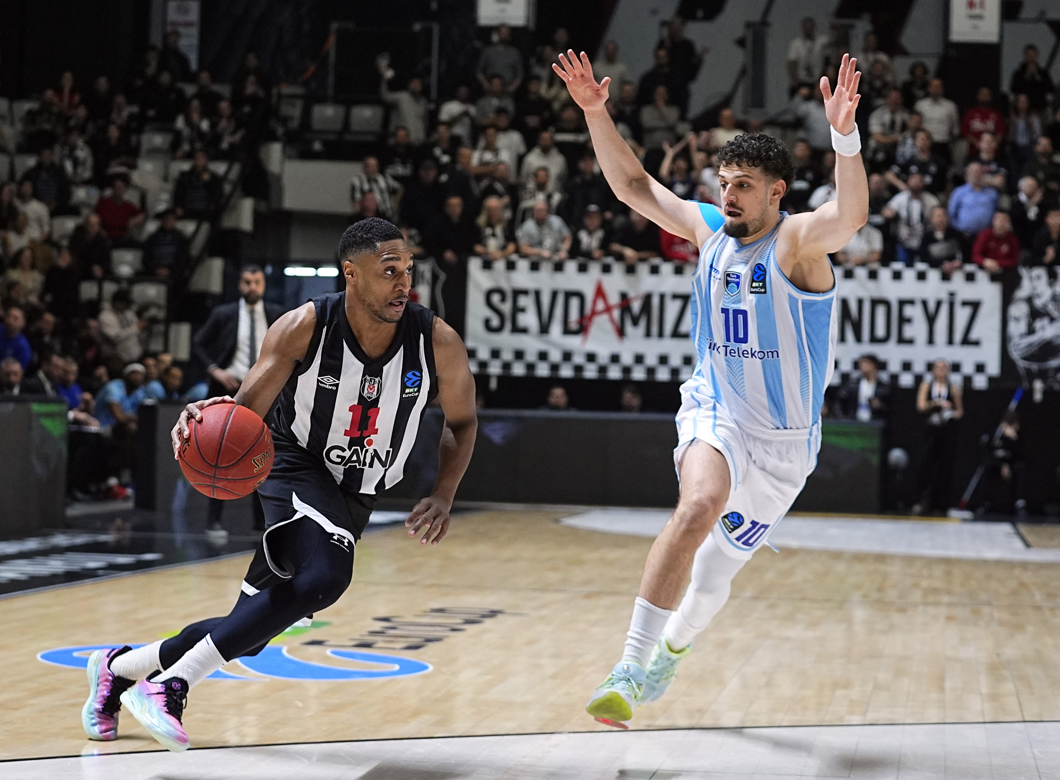 Brynton Lemar (11) of Besiktas GAIN in action against Uros Trifunovic (10) of Turk Telekom during BKT EuroCup Basketball week 17