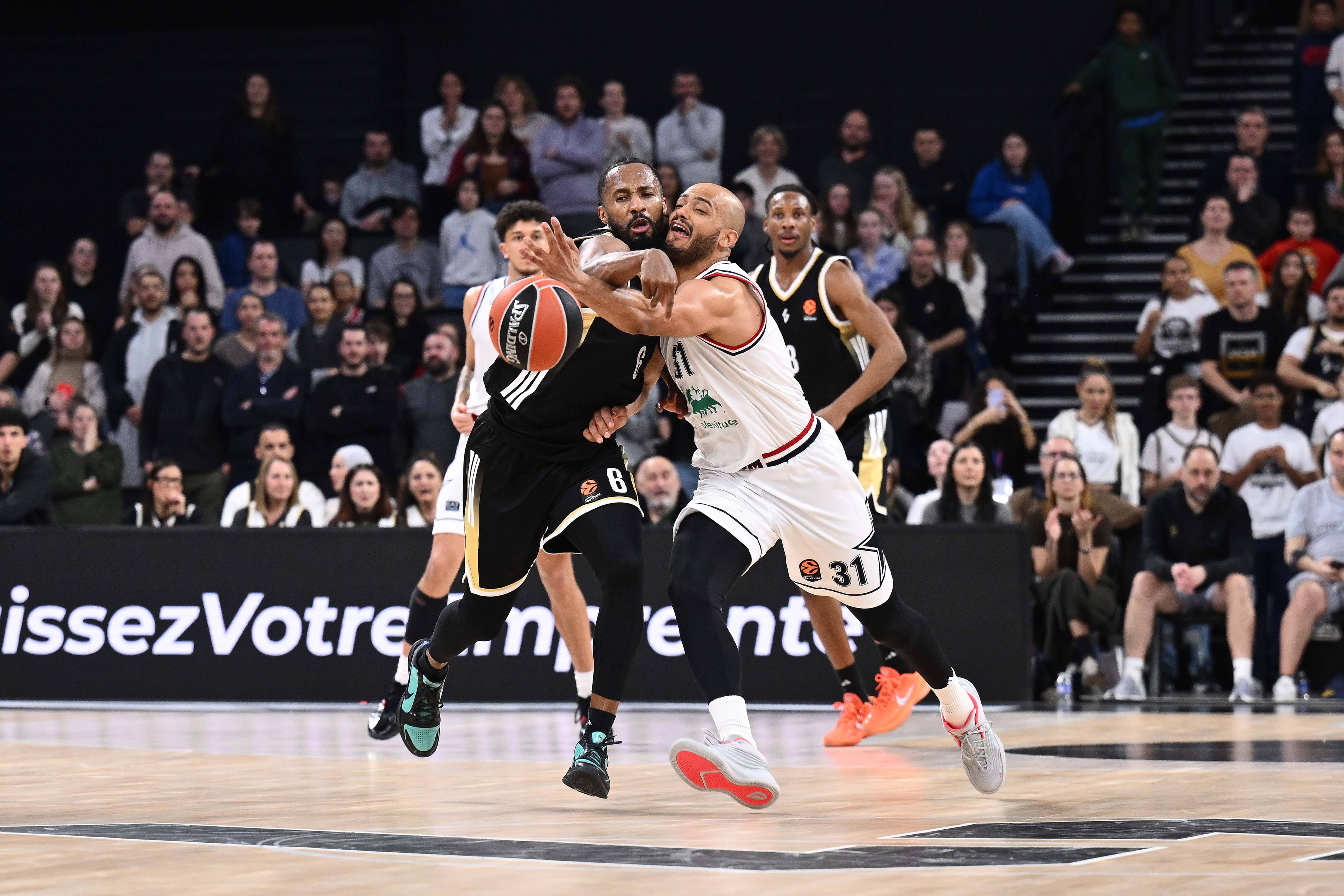 LDLC ASVEL Villeurbanne - EA7 Emporio Armani Olimpia Milano EuroLeague 2025-26