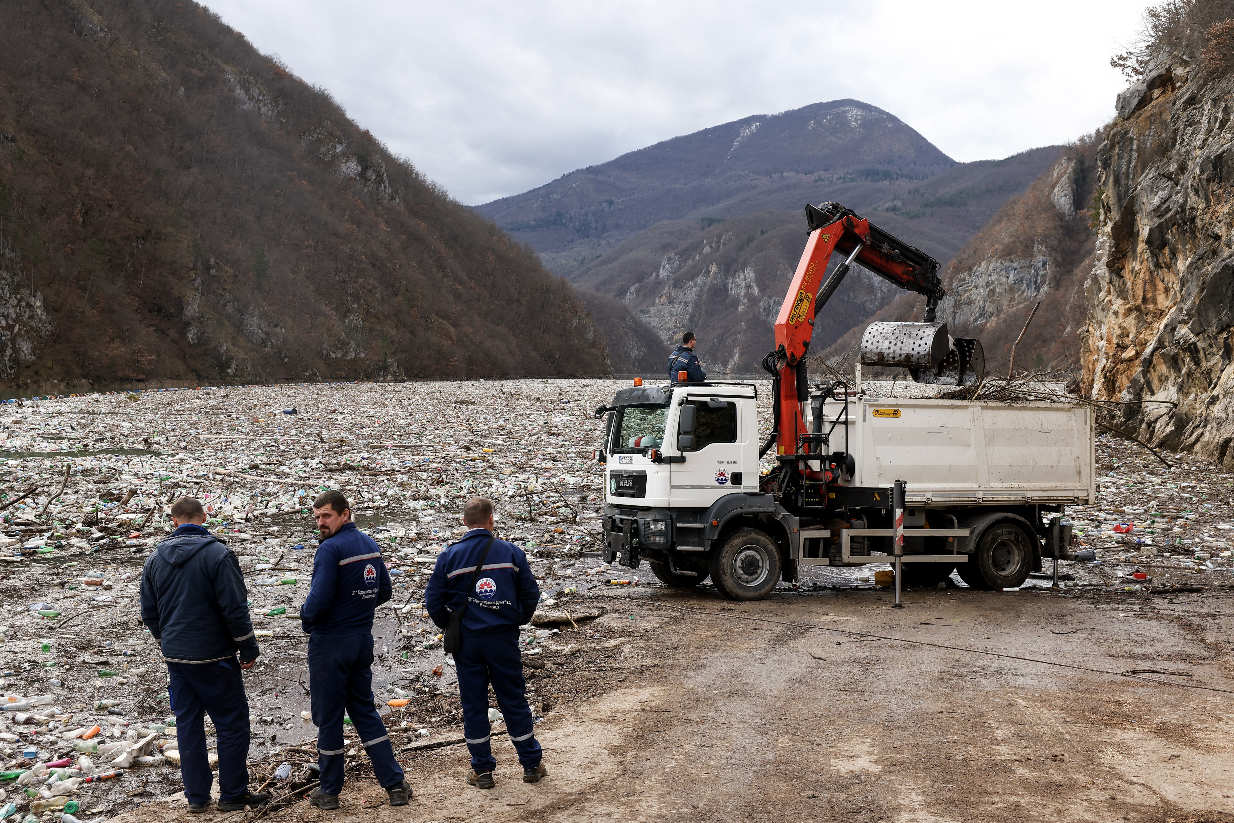 Drina reka zagađenje (10).jpg