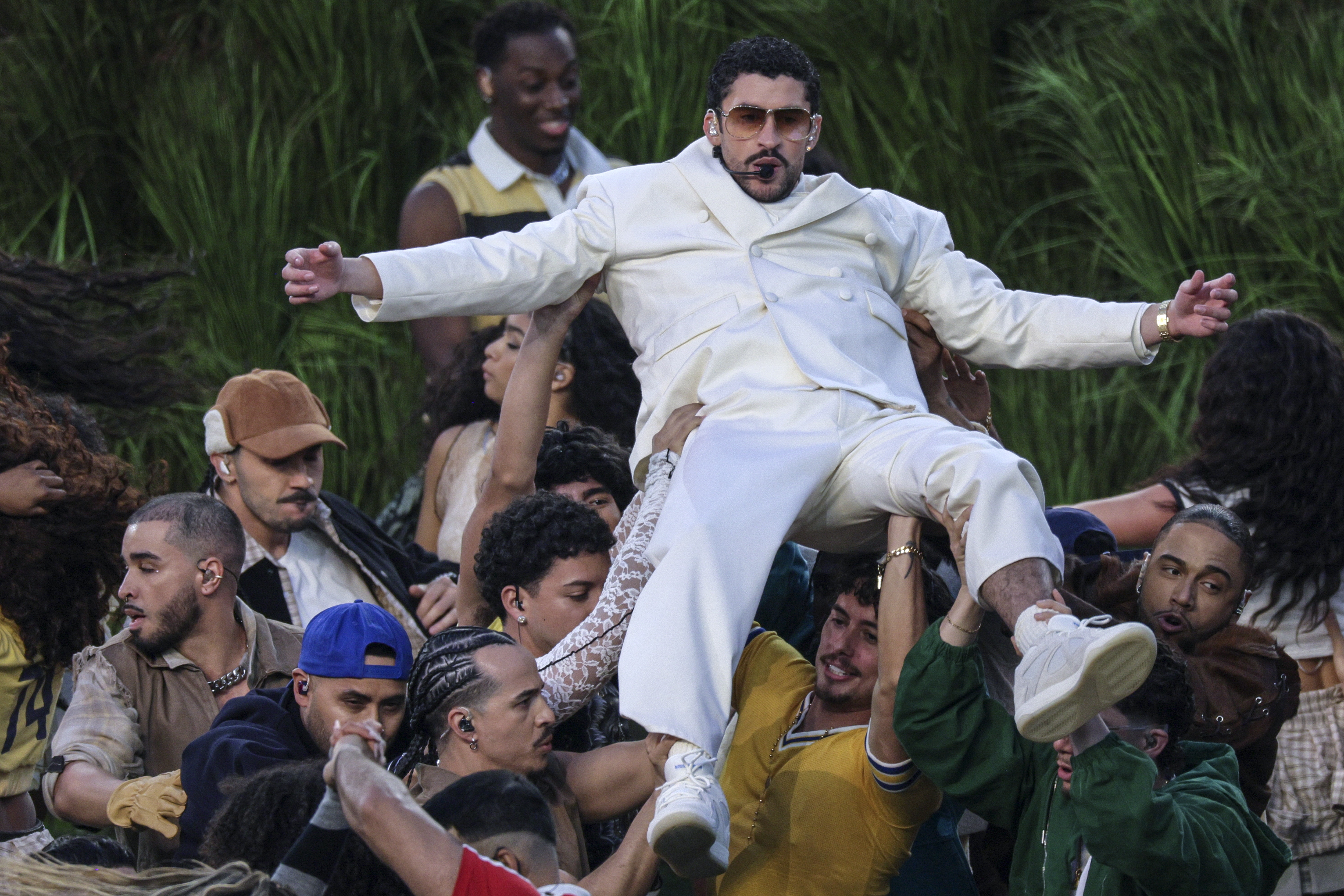 Bed Bani, Bad Bunny, Super bowl 13720762.jpg