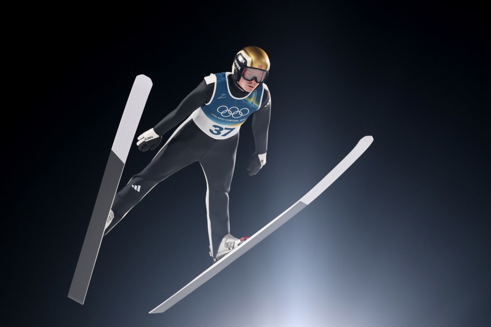 epa12721019 Marius Lindvik of Norway