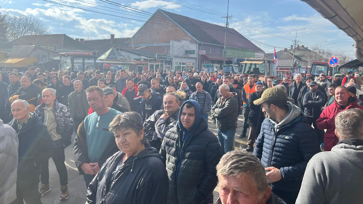 Mrčajevci, Ibarska magistrala, blokada Nebojsa_Jovanovic_b.jpg