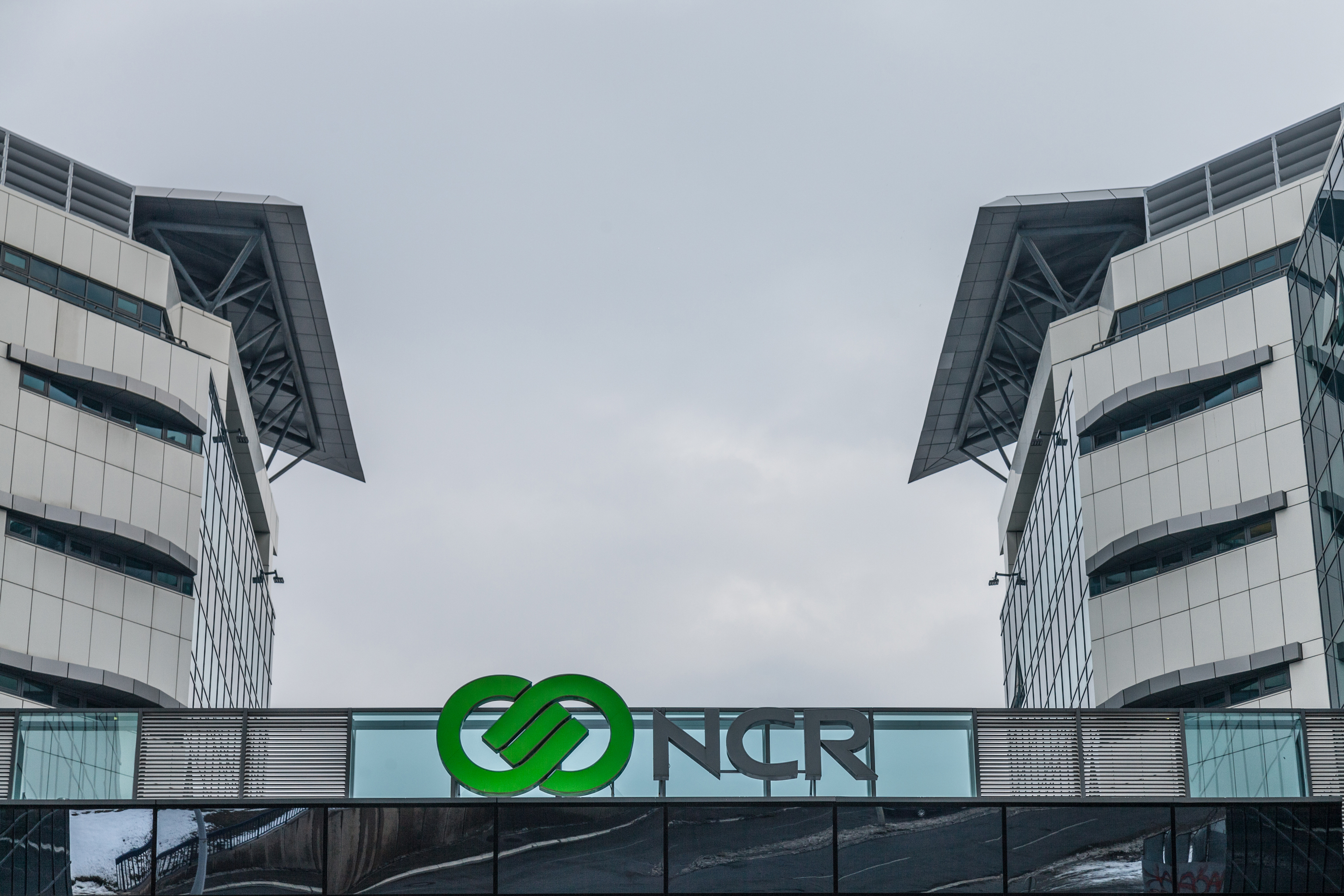 NCR zgrada shutterstock_1043352928 BalkansCat.jpg