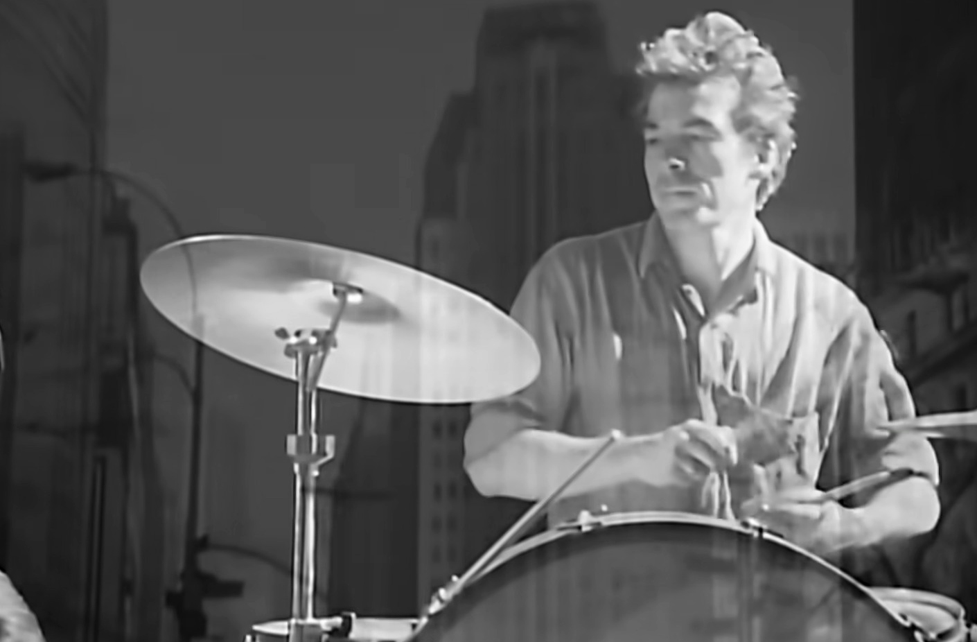 Andrew Ranken The Pogues.jpg