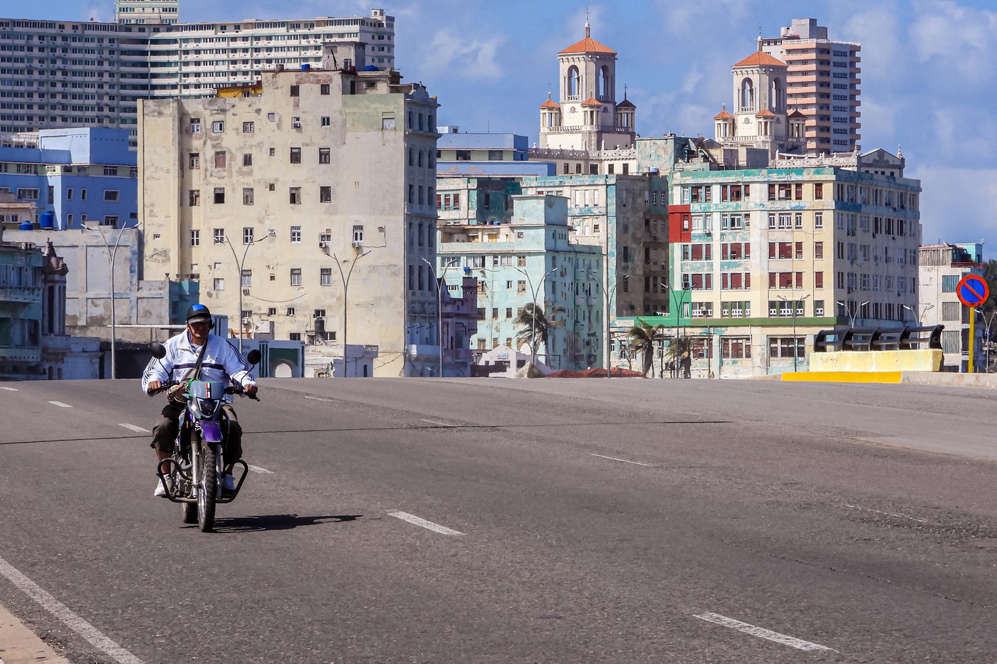 A man rides along an empty road in Havana on February 8, 2026. Credit line: ADALBERTO ROQUE / AFP / Profimedia