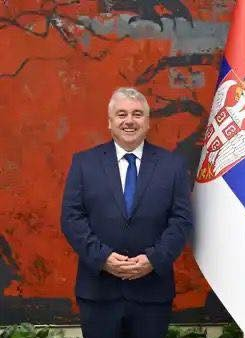 Kevin Kolgan - ambasador Irske u Srbiji.png