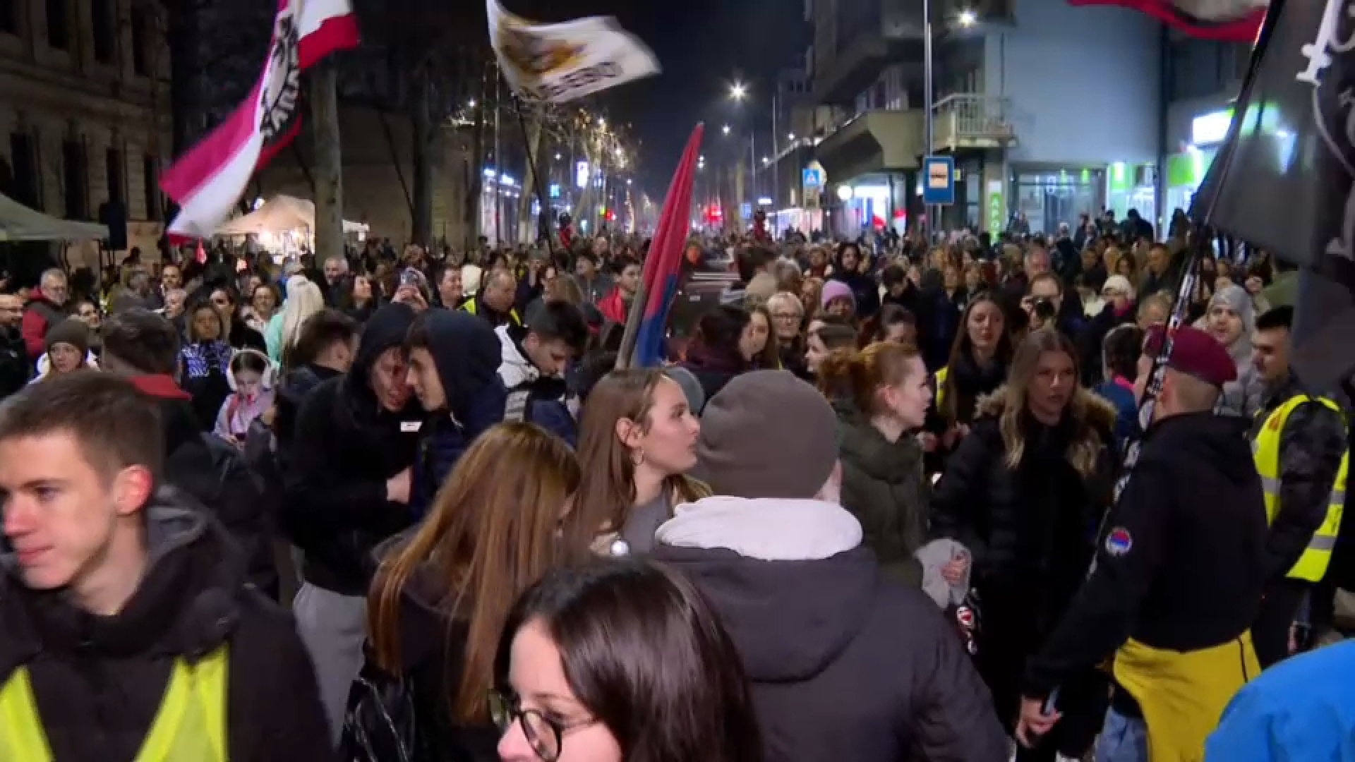 Valjevo, doček, studenti, srednjoškolci