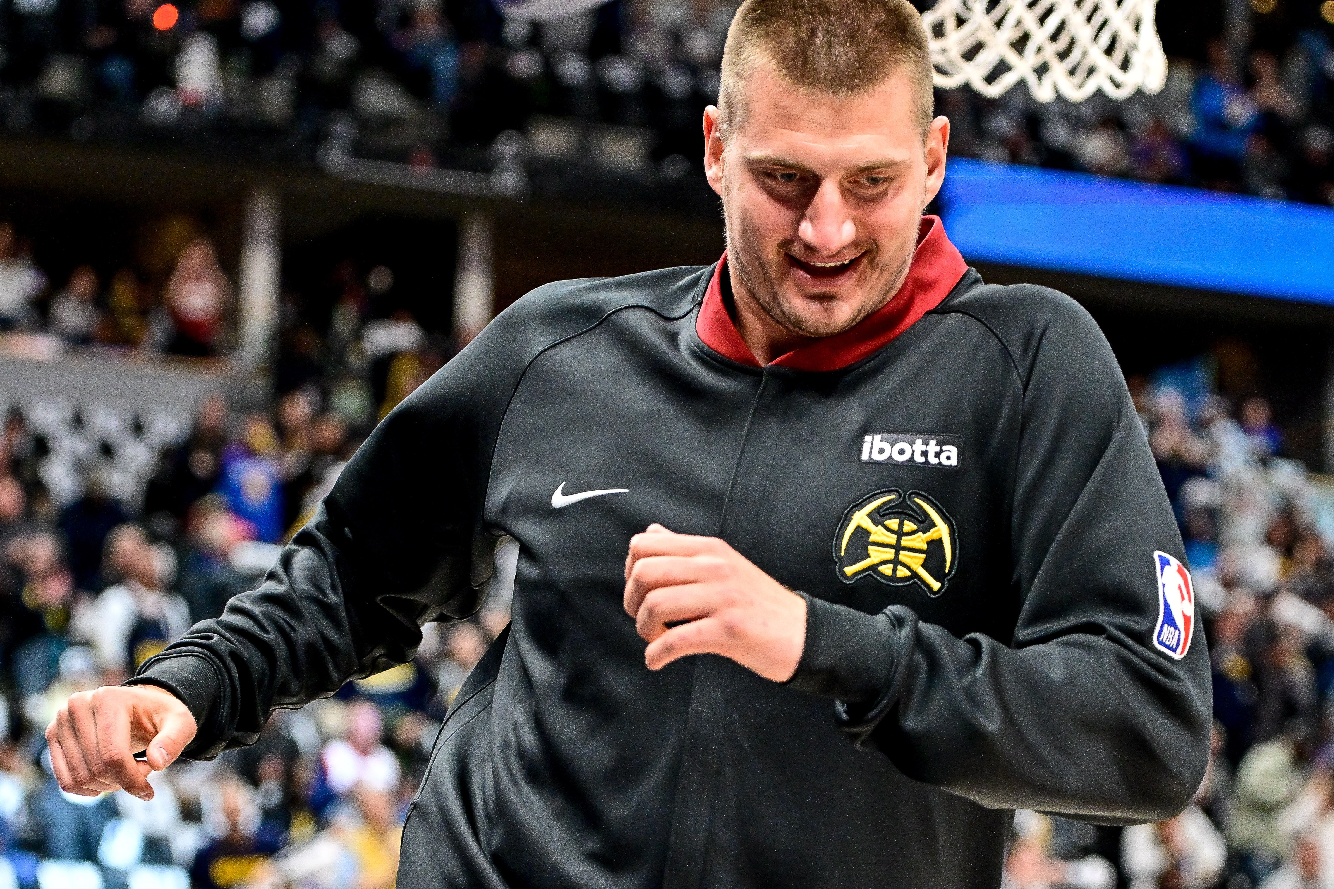 Denver Nuggets center Nikola Jokic warms up