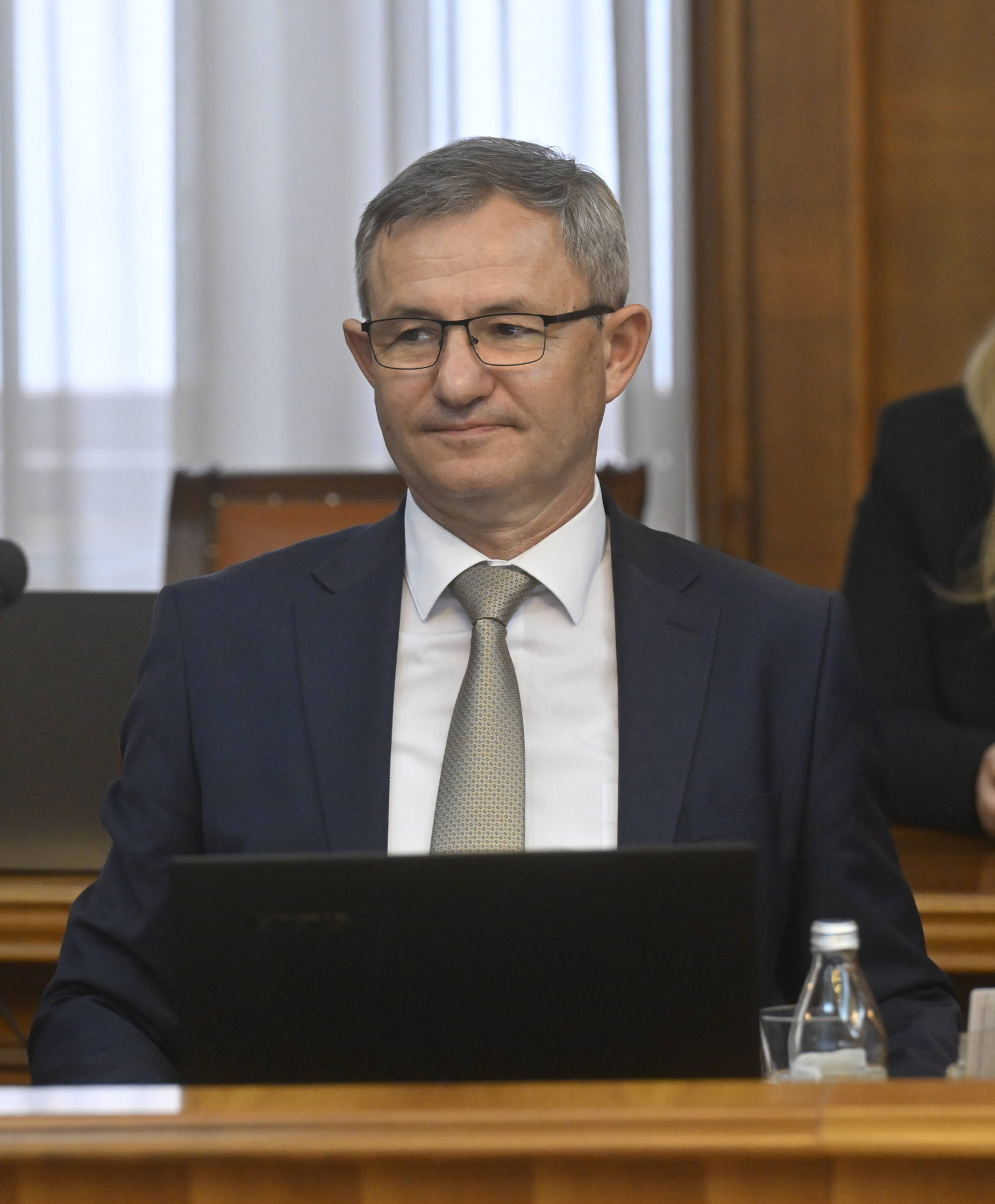 Dragan Glamočić vlada_sednica_17042025_0010.JPG
