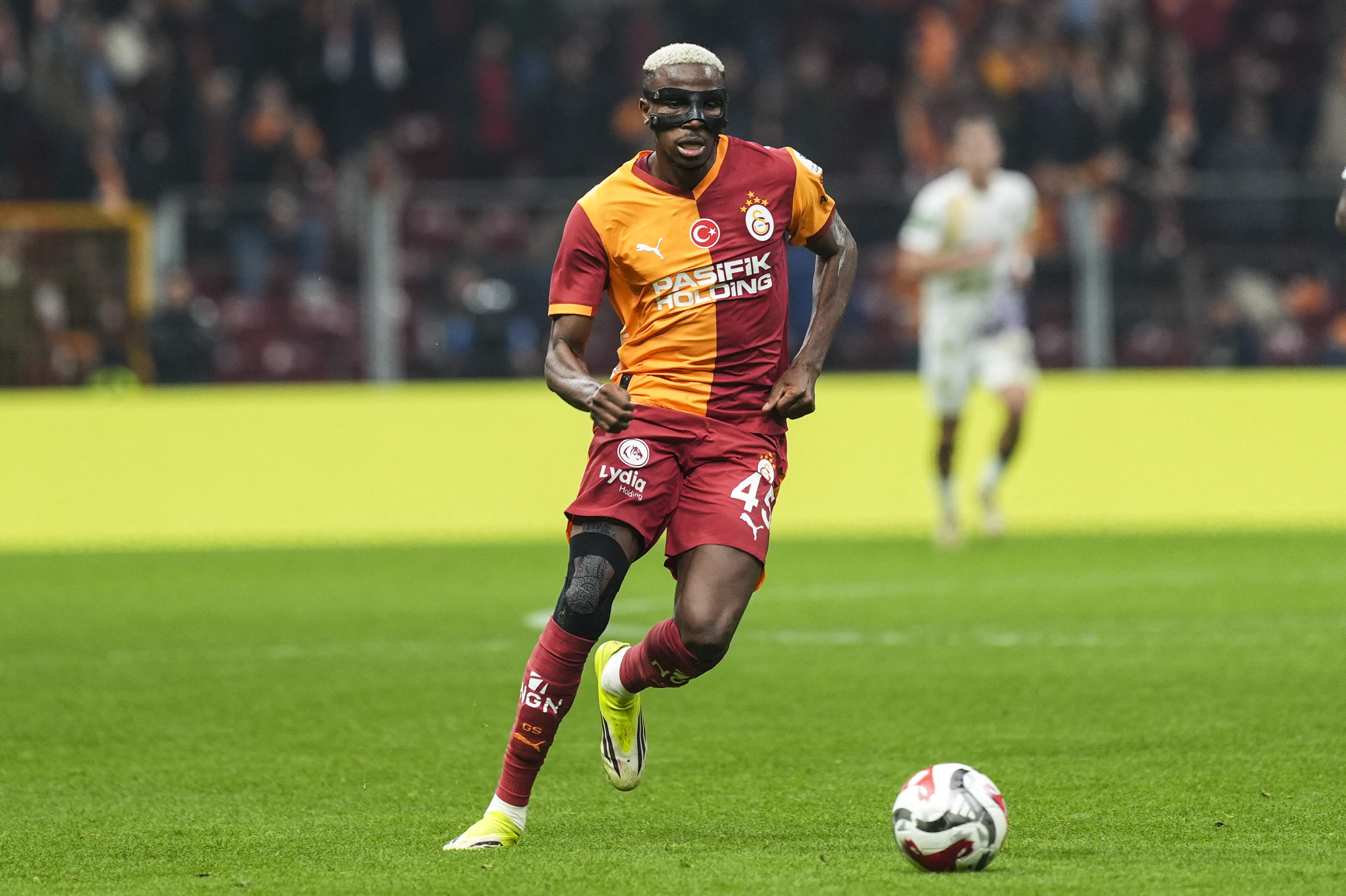 Victor Osimhen (45) of Galatasaray