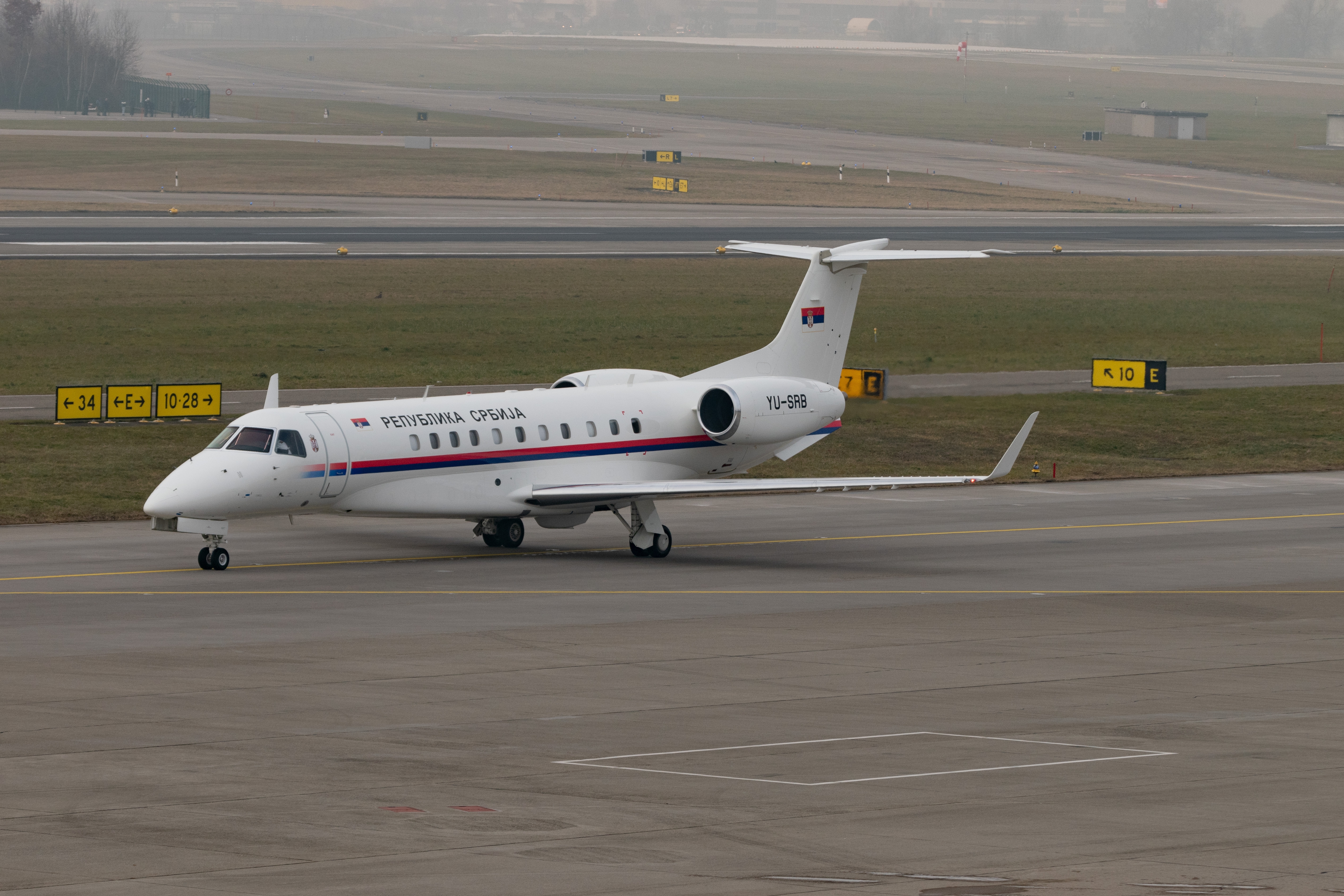 Avion vlade republike srbije