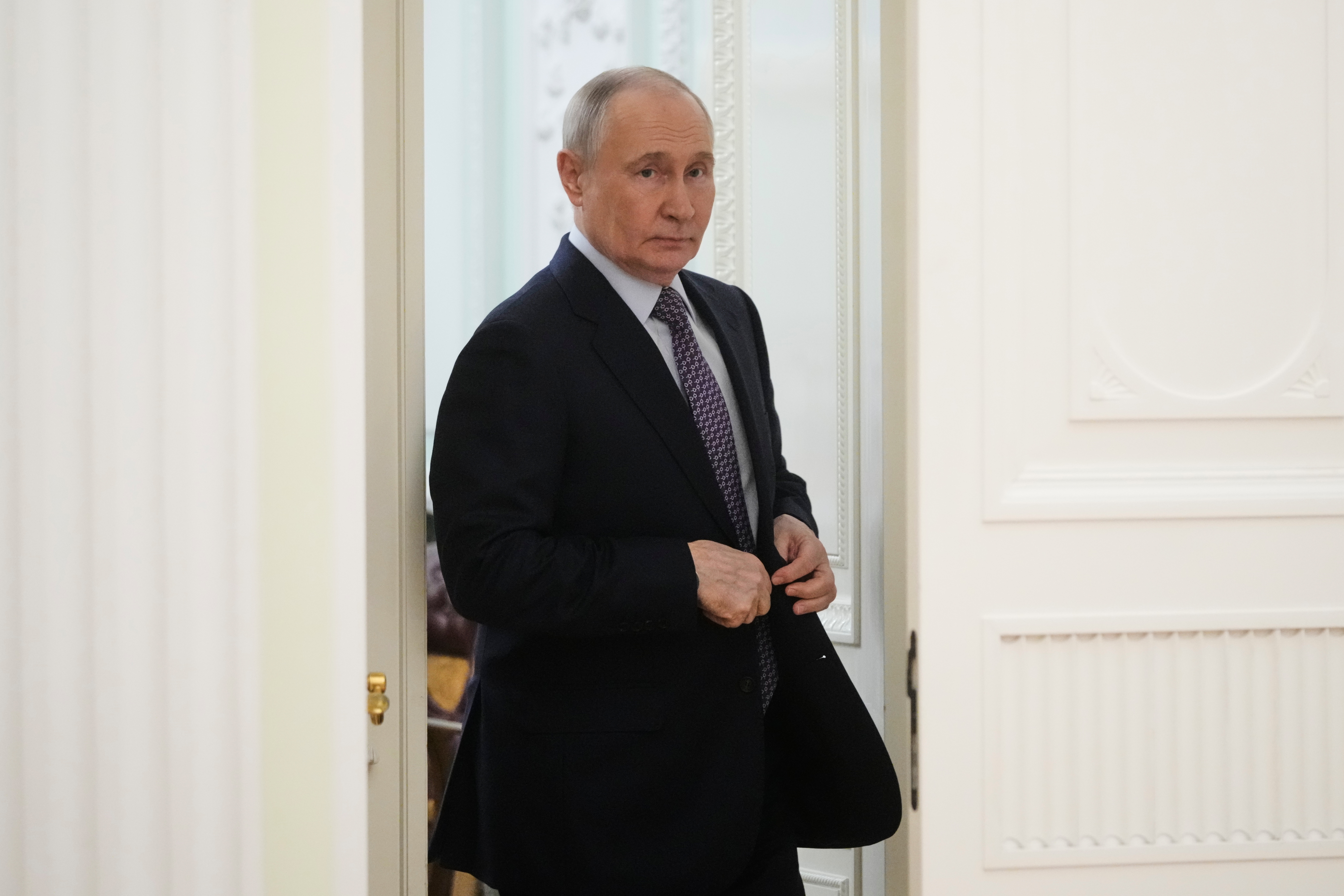 Vladimir Putin 13759991.jpg