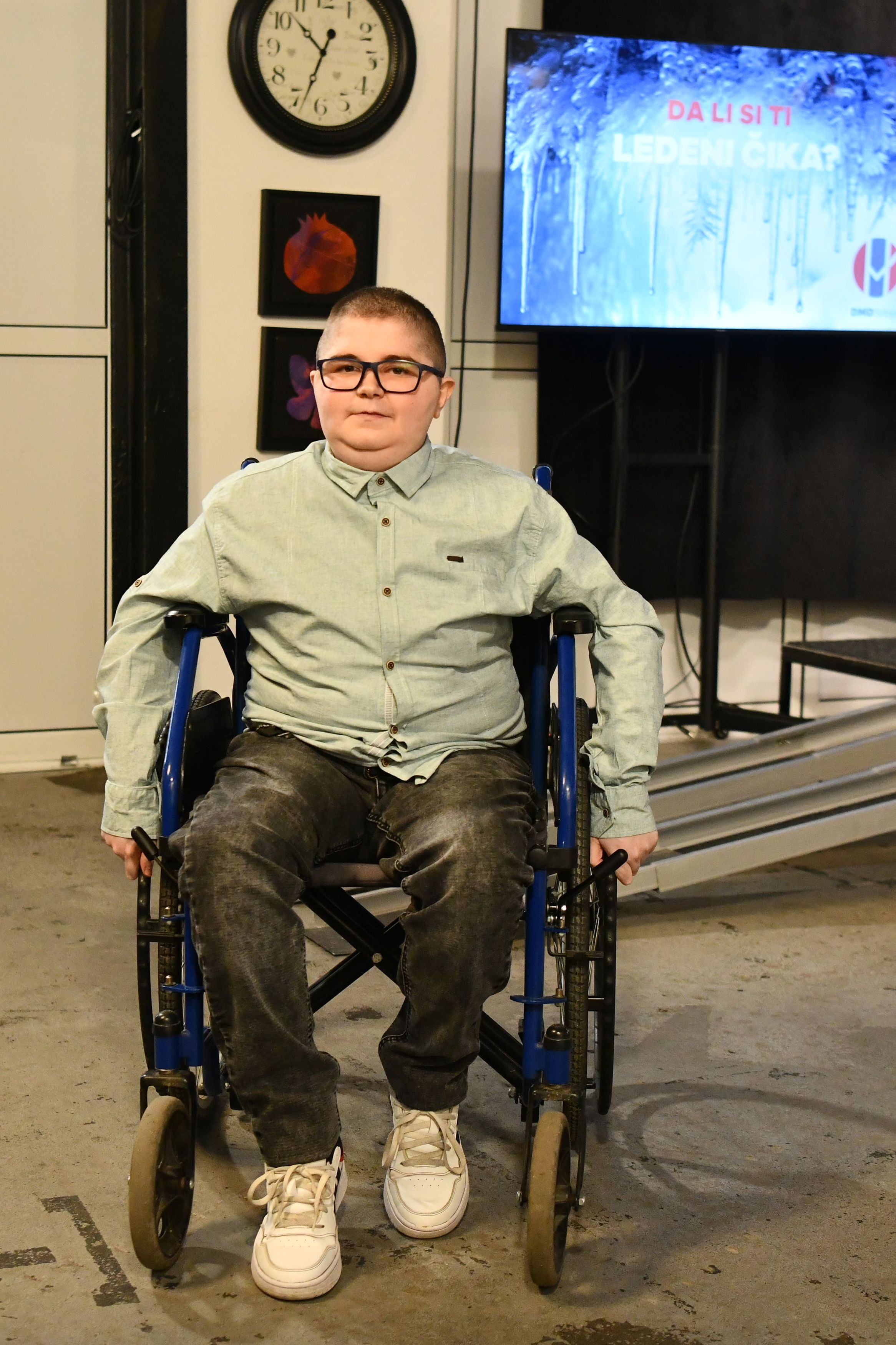 Dečaci i mladi sa Dišenovom mišićnom distrofijom čekaju terapiju koja usporava bolest