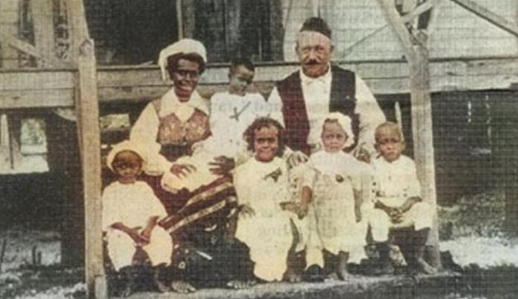 Priča koja je obišla svet - Peterson sa porodicom