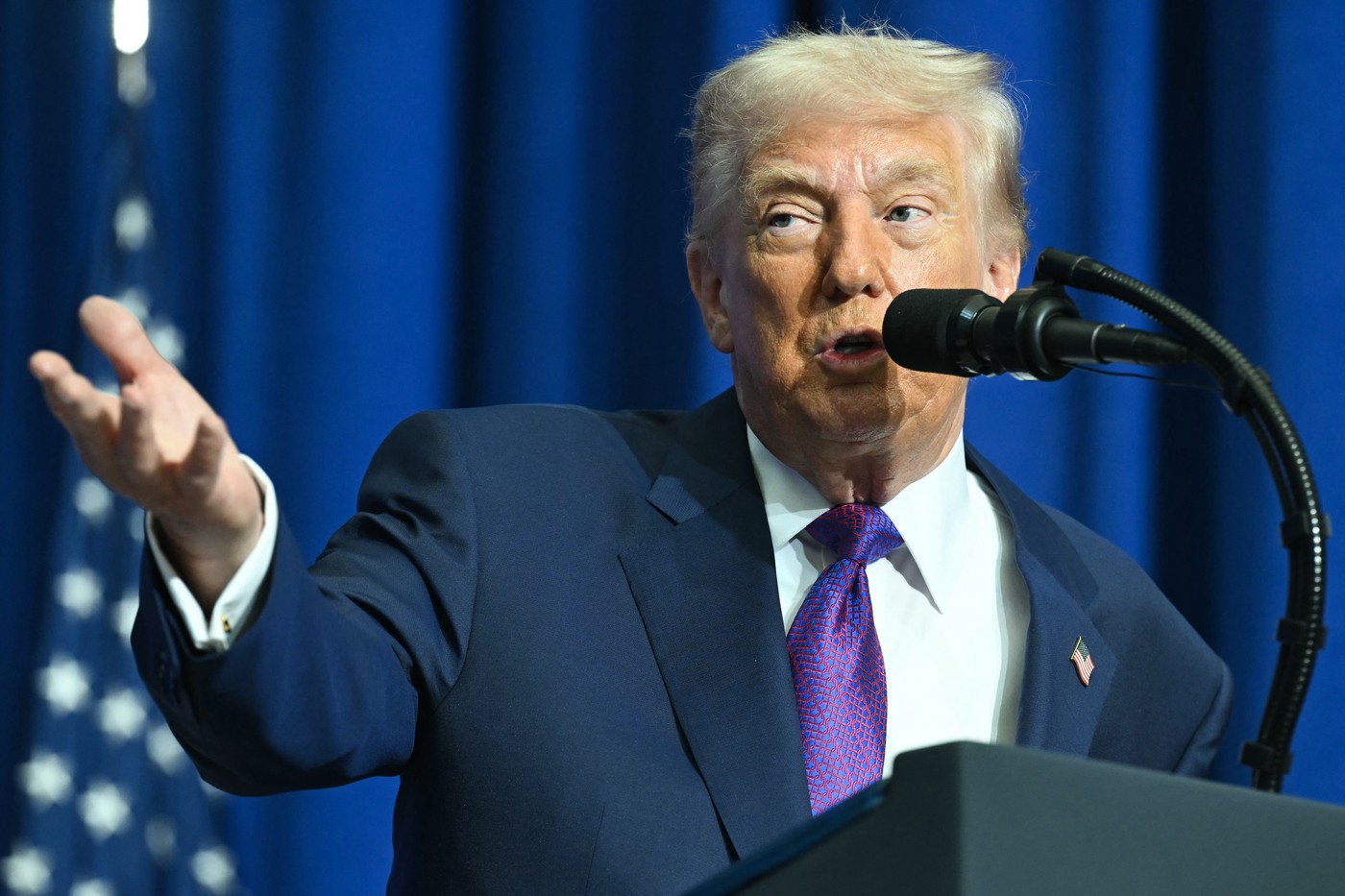 Donald Tramp na sastanku Odbora za mir