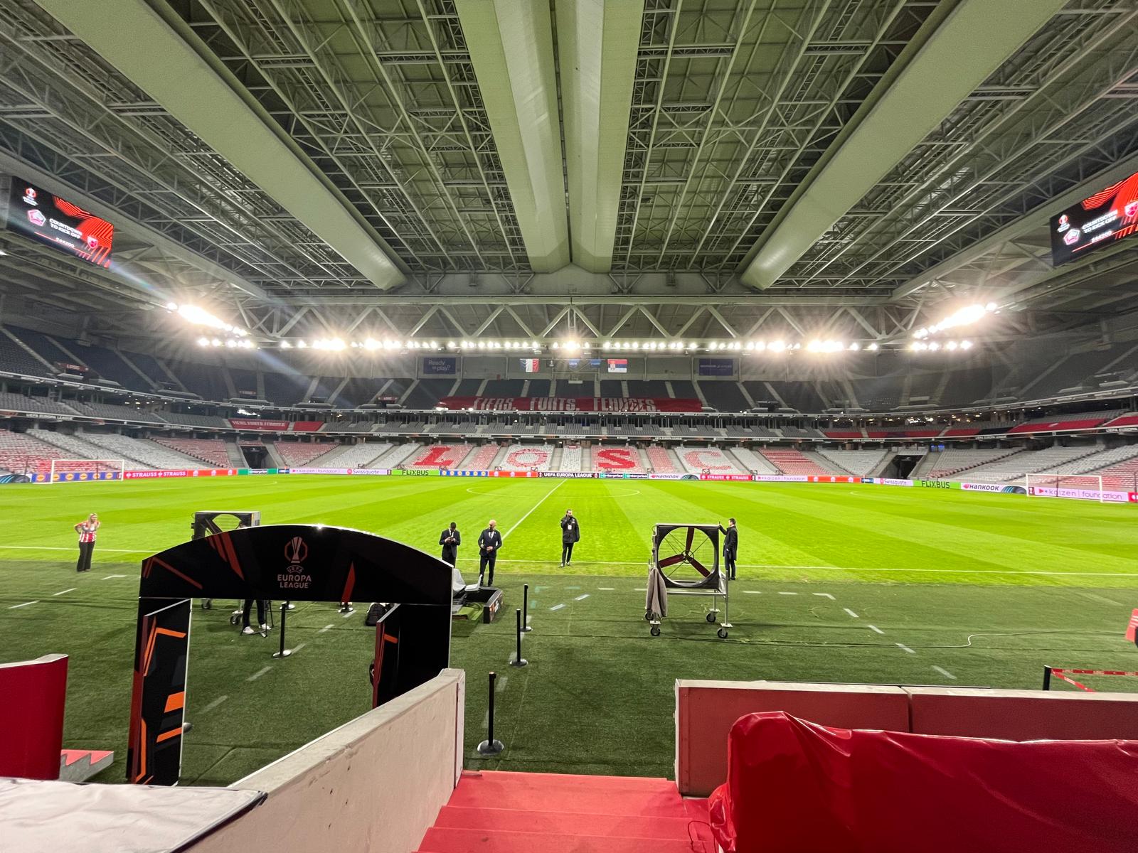 Stadion Lila