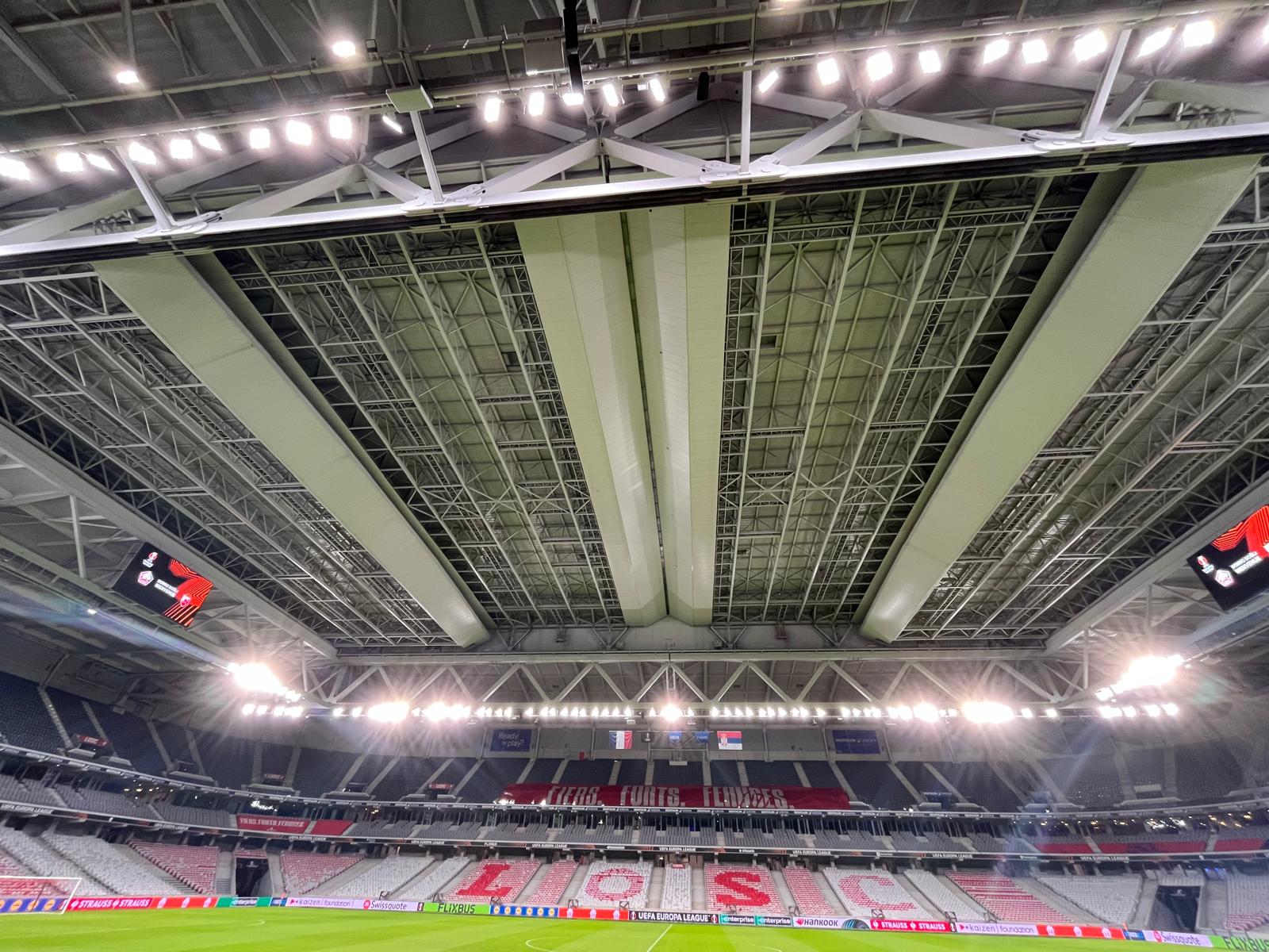 Stadion Lila