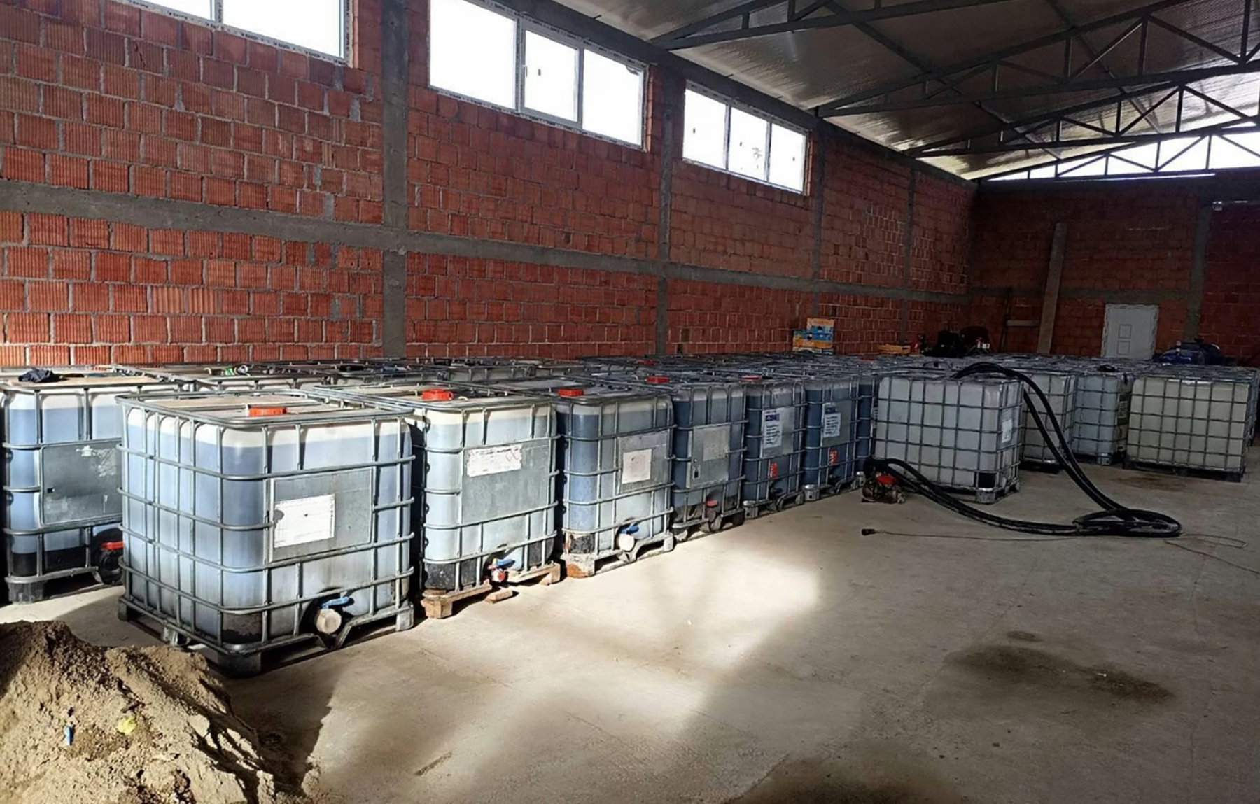 nafta zaplena foto mup.jpg