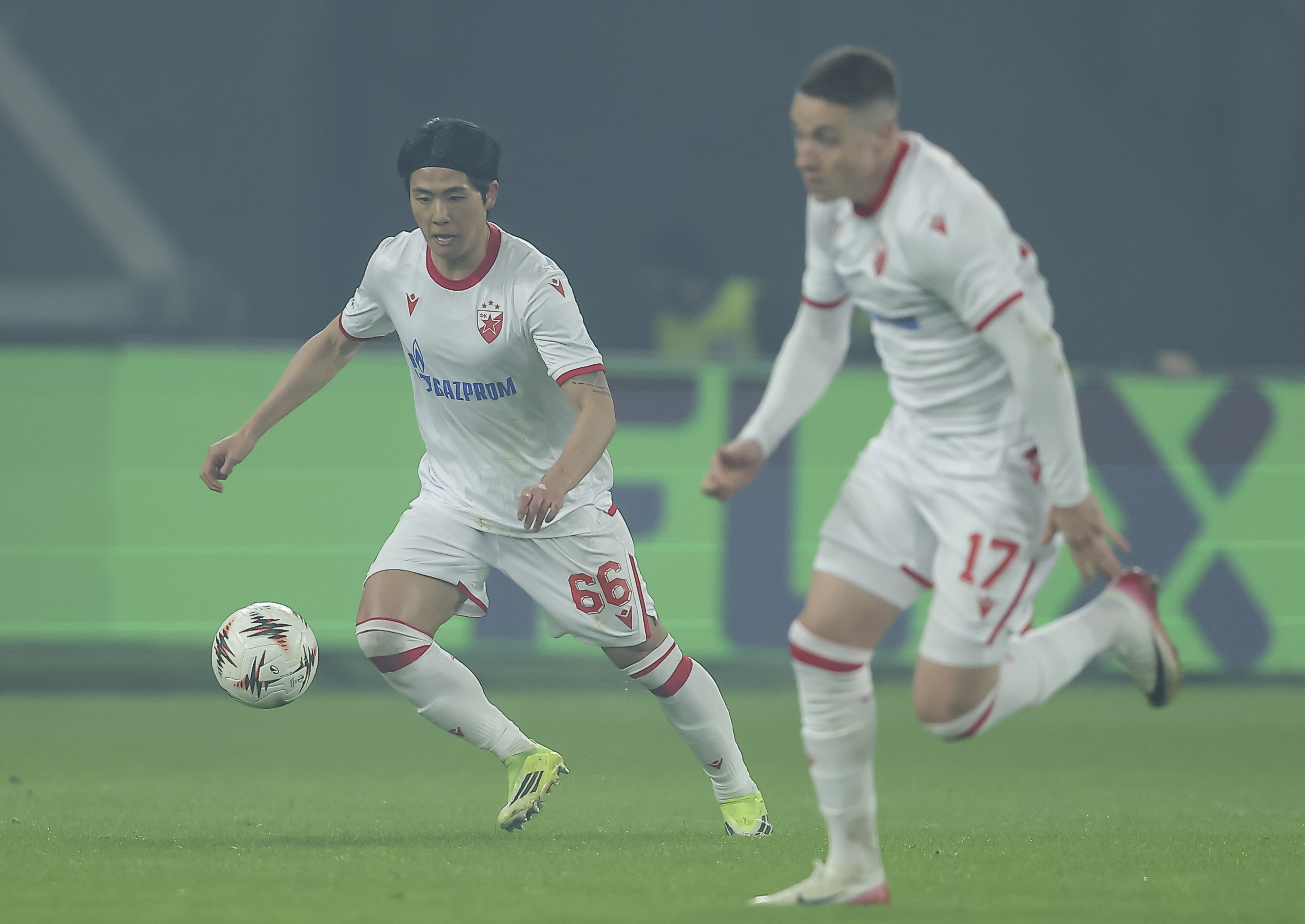 Seol Young-woo (L) and Bruno Duarte Da Silva of Crvena Zvezda during the Kup Radivoja Koraca Season 2025-2026 quarterfinal match between Partizan and FMP Zeleznik at Cair hall on February 19, 2026 in Nis, Serbia. (Photo by Vatroslav Hladny/Starsport.rs ©)