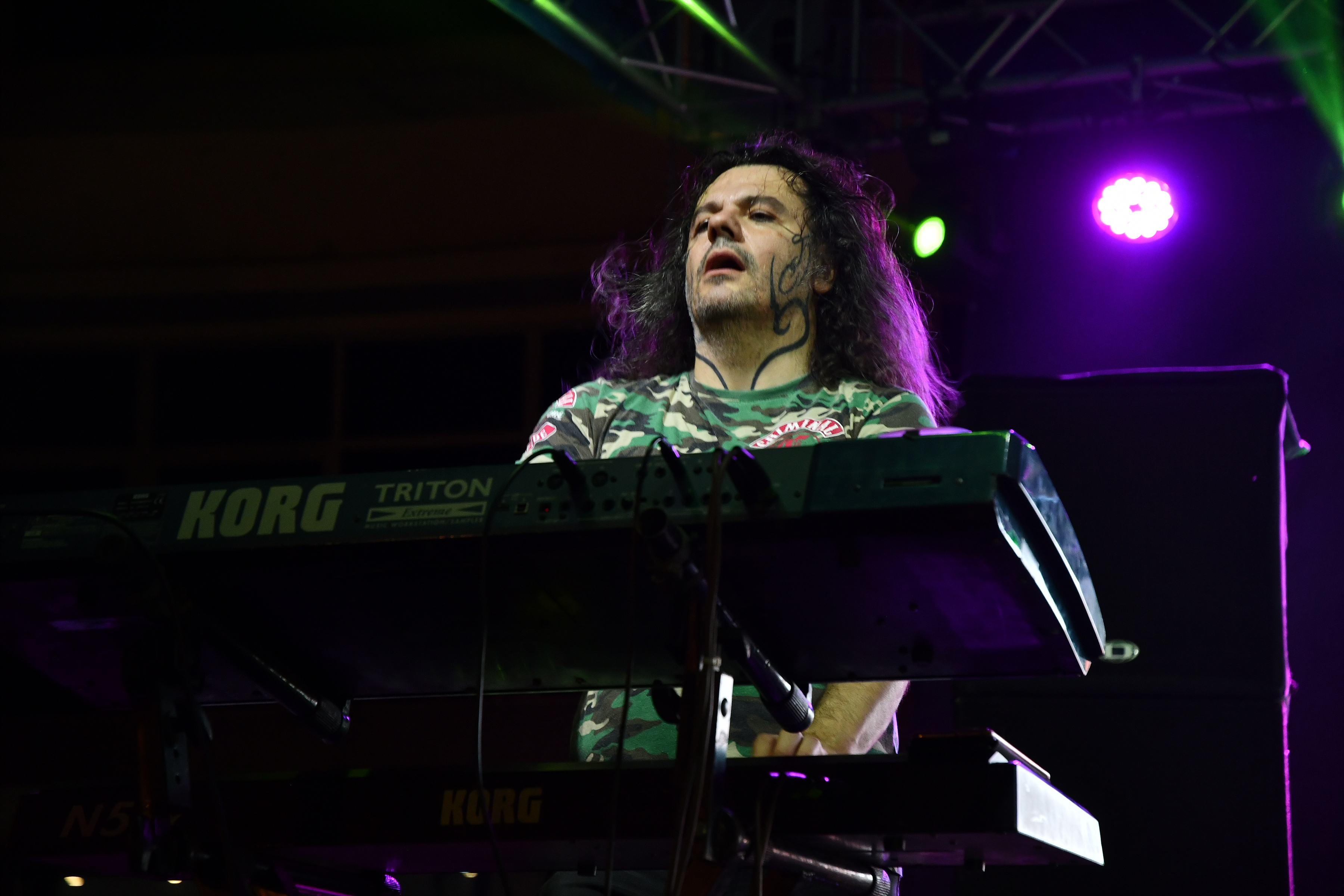 U Kraljevu je na Trgu srpskih ratnika odrzan koncert Amadeus bend, kao poklon lokalne samouprave maturantima, ali i ostalim gradjanima. Photo: Vladimir Vasic/ATAImages